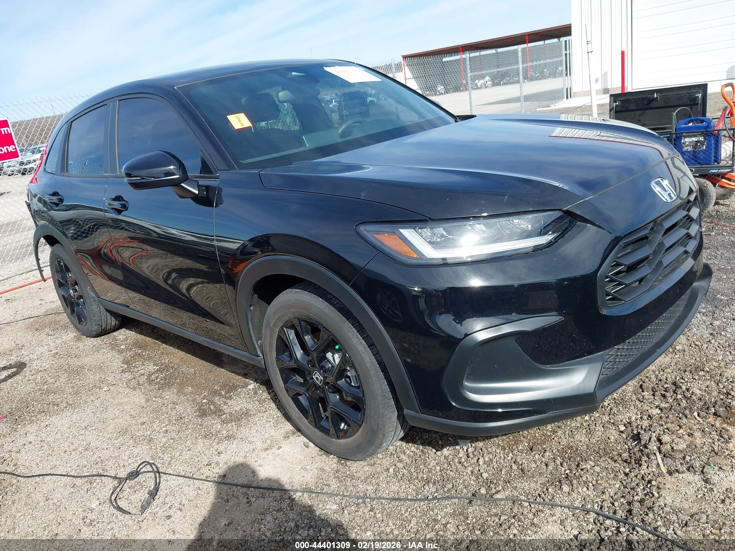 2024 Honda HR-V VIN 3CZRZ2H55RM713831 — IAAI salvage auction photo