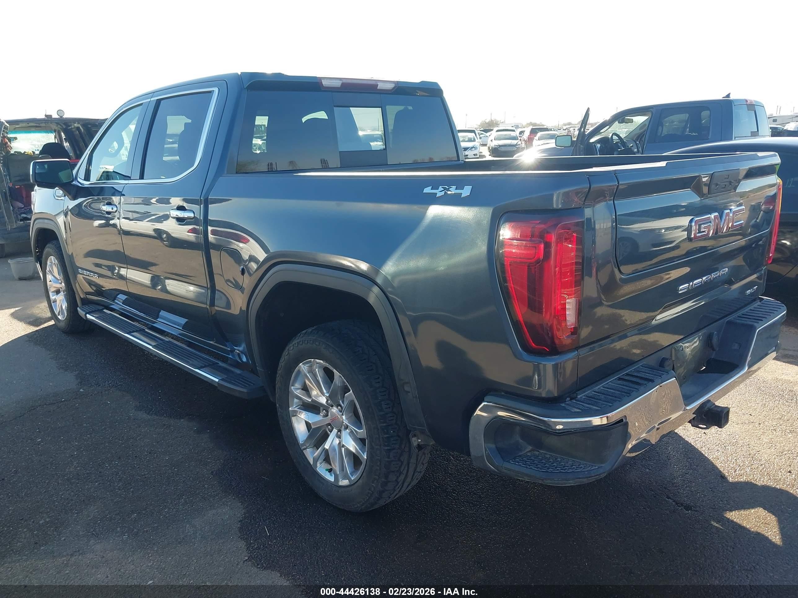 2021 Gmc SIERRA VIN 1GTU9DEDXMZ301757 IAAI salvage auction — Theft, Clear - Dealer Only (California), sold $23,800 on 2026-08-21 (photo 3)