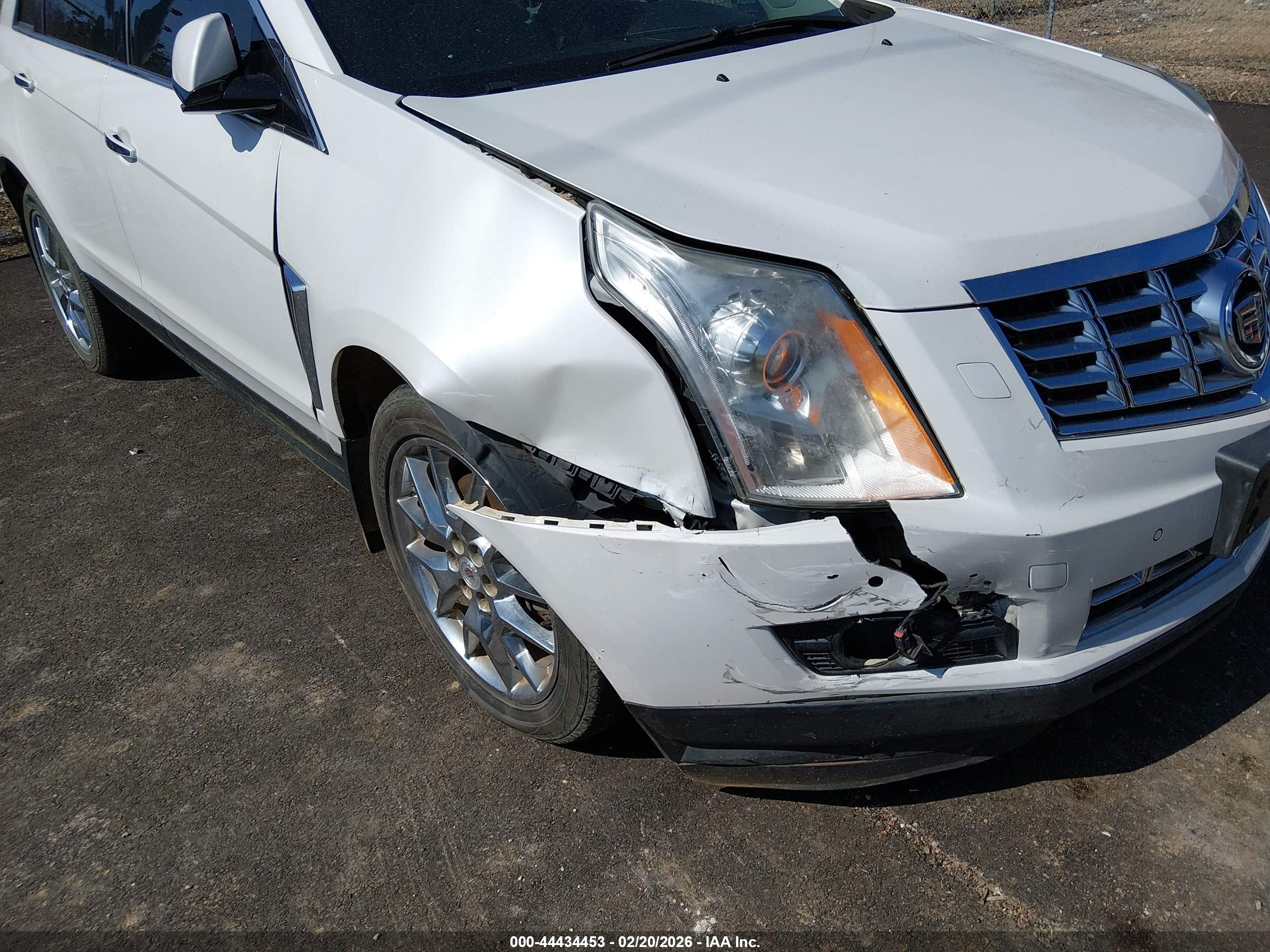2013 Cadillac SRX VIN 3GYFNEE31DS544267 IAAI salvage auction — Unknown, Salvage (Mississippi), sold $700 on 2026-09-23 (photo 6)