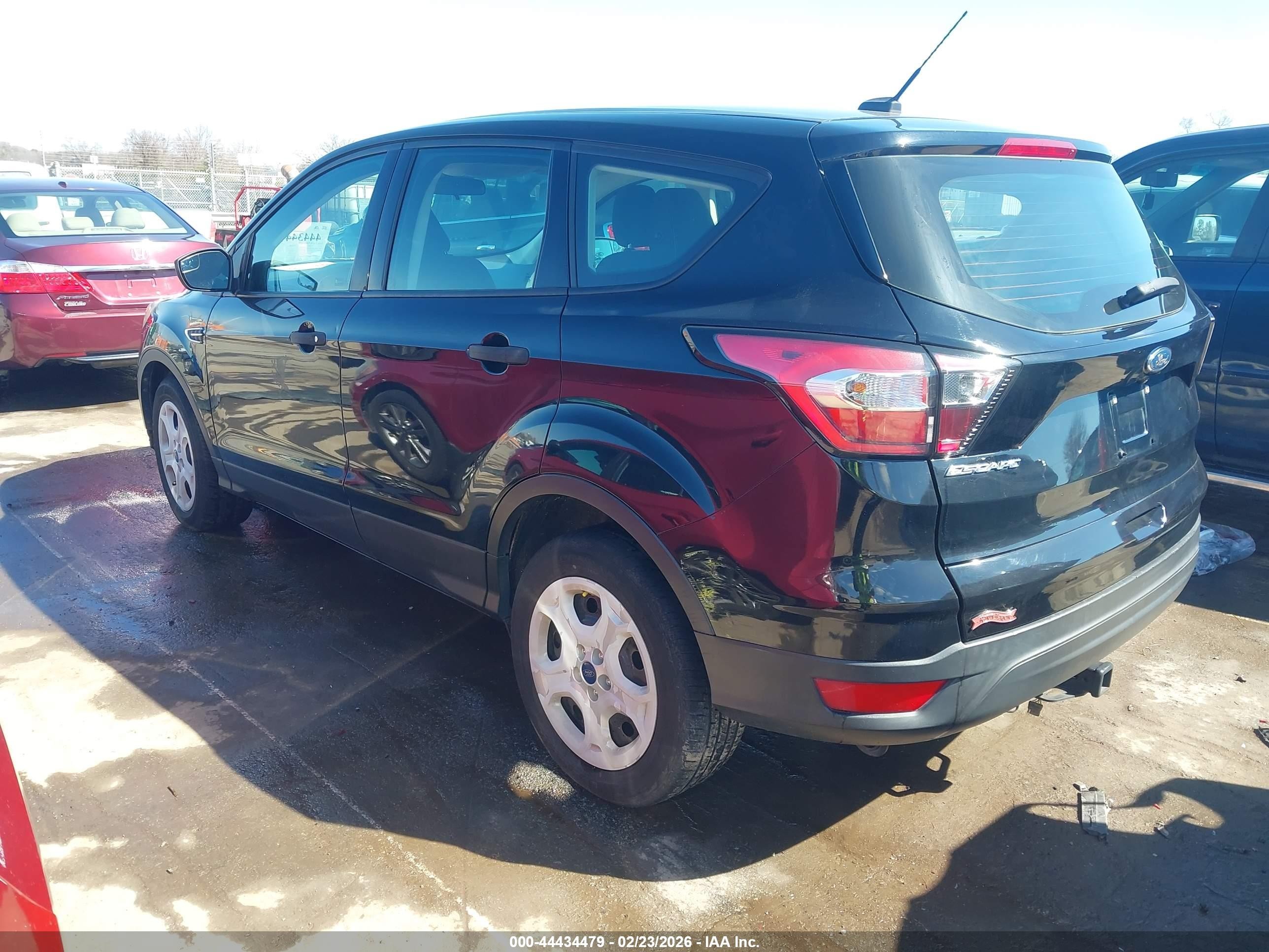 2018 Ford Escape VIN 1FMCU0F78JUB03954 IAAI salvage auction — Side, Salvage (North Carolina), sold $850 on 2026-07-06 (photo 3)
