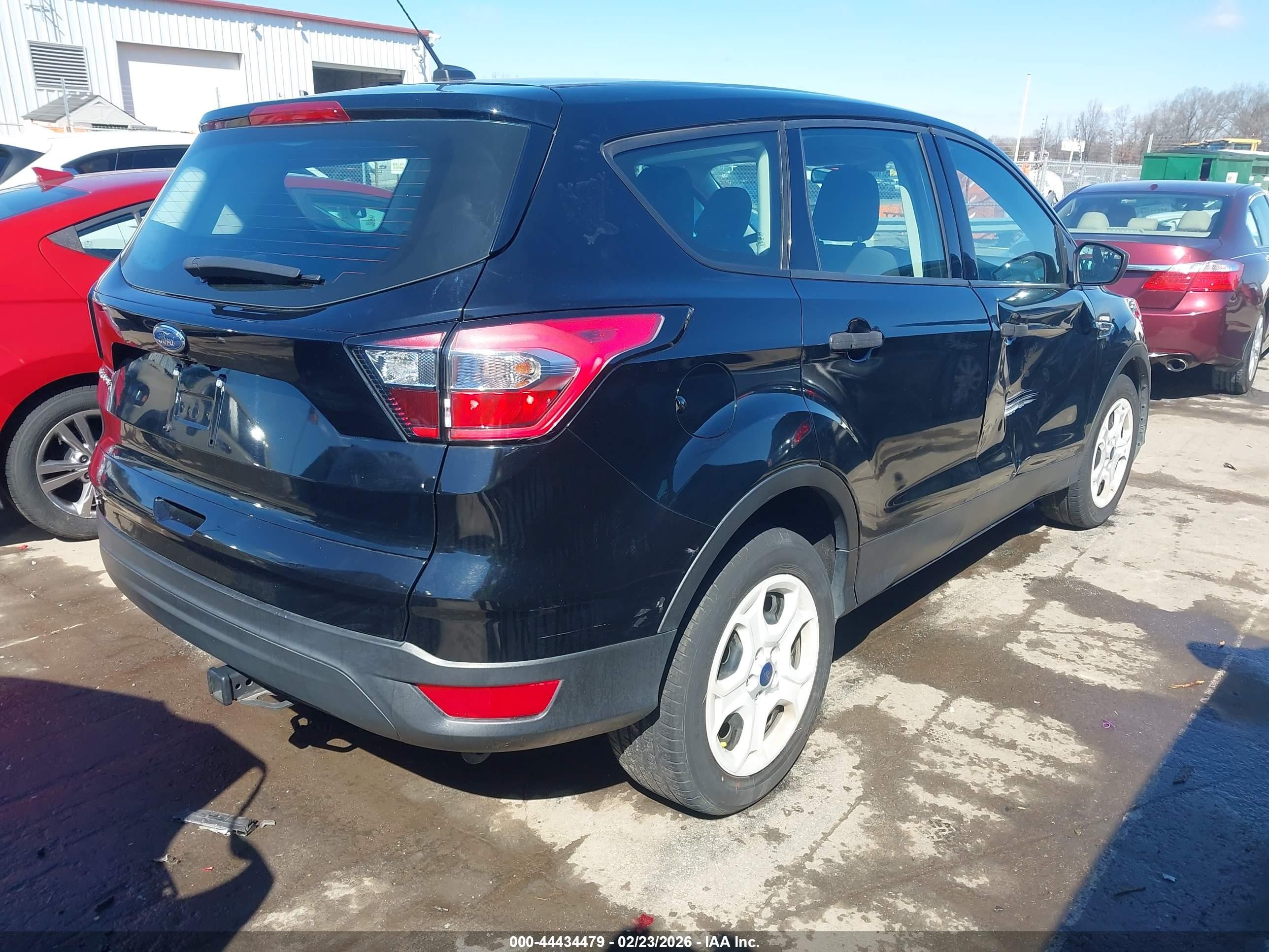 2018 Ford Escape VIN 1FMCU0F78JUB03954 IAAI salvage auction — Side, Salvage (North Carolina), sold $850 on 2026-07-06 (photo 4)