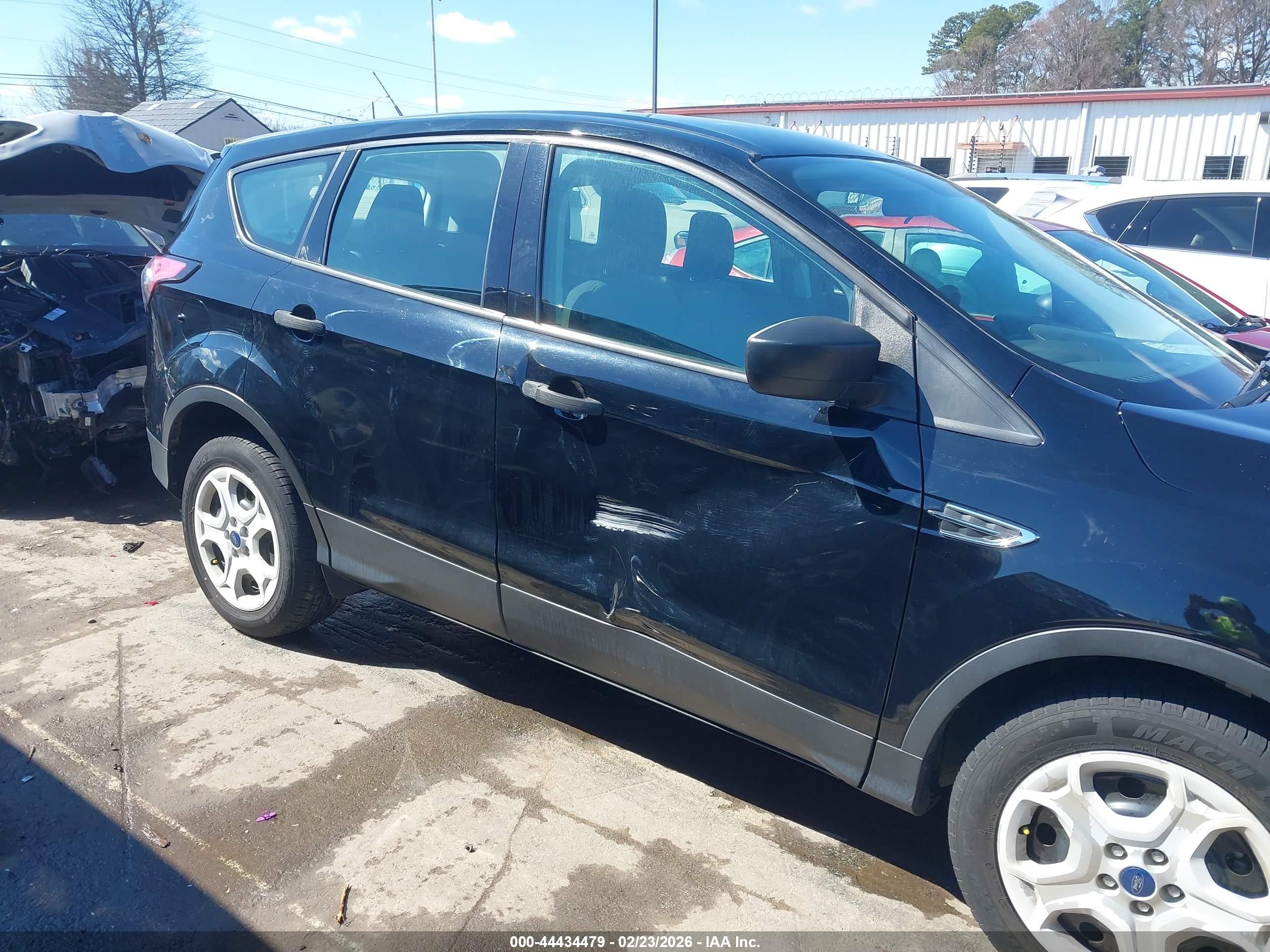 2018 Ford Escape VIN 1FMCU0F78JUB03954 IAAI salvage auction — Side, Salvage (North Carolina), sold $850 on 2026-07-06 (photo 6)