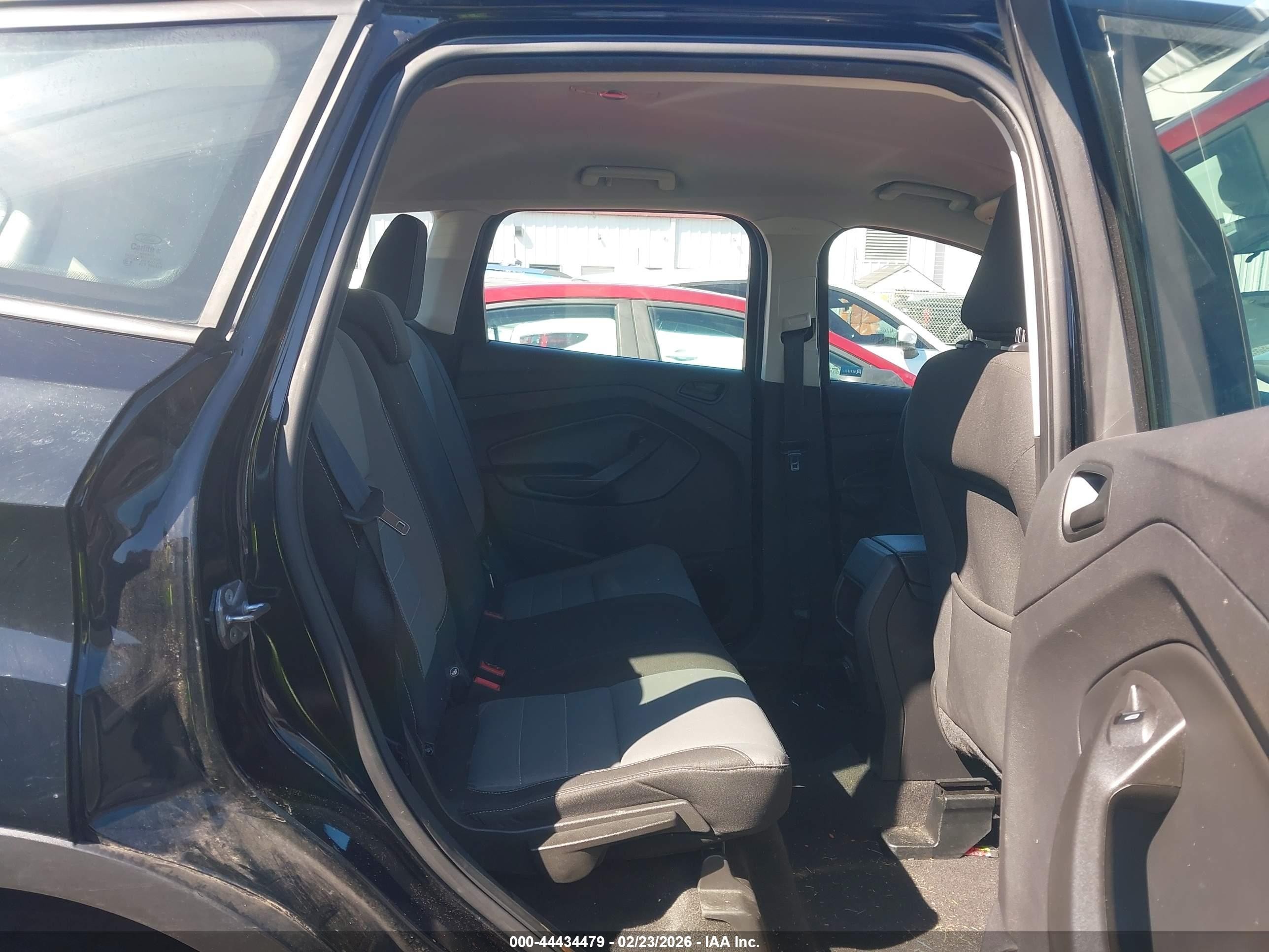 2018 Ford Escape VIN 1FMCU0F78JUB03954 IAAI salvage auction — Side, Salvage (North Carolina), sold $850 on 2026-07-06 (photo 8)