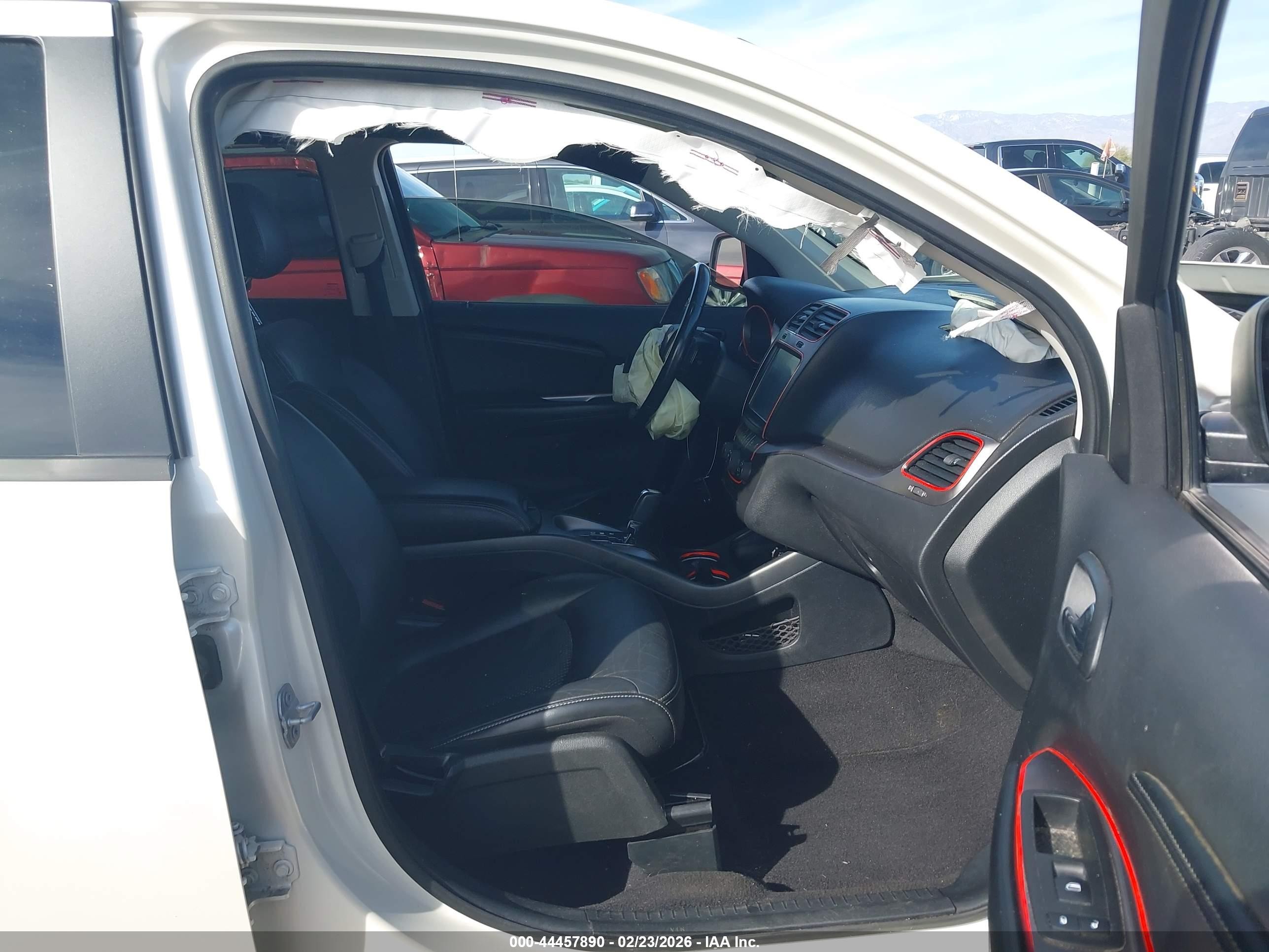 2018 Dodge Journey VIN 3C4PDCGGXJT475943 IAAI salvage auction — Unknown, Salvage (Arizona), sold $1,525 on 2026-07-09 (photo 5)