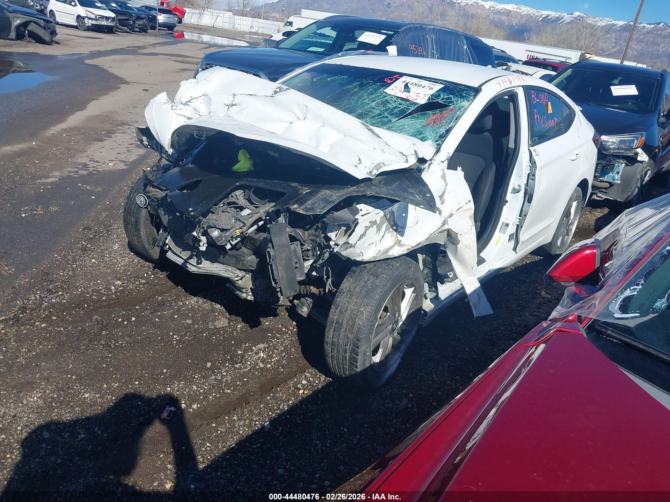 2020 Hyundai Elantra VIN 5NPD84LF0LH501897 IAAI salvage auction — Biohazard/Chemical, Non-Repairable (Utah), sold $275 on 2026-07-09 (photo 2)