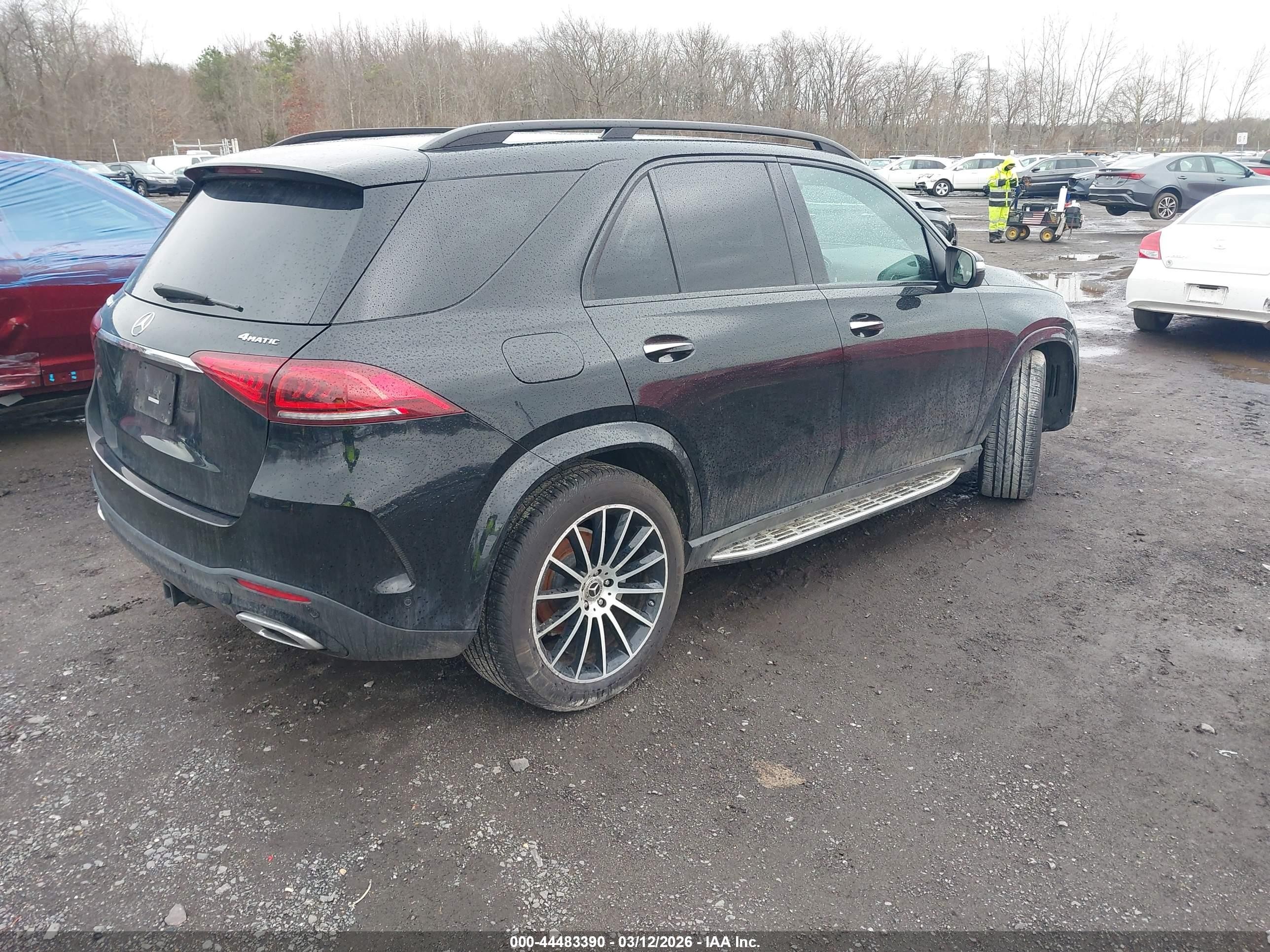 2022 Mercedes-Benz GLE-Class VIN 4JGFB4KB5NA829914 IAAI salvage auction — Side, Salvage (Idaho), sold $25,500 on 2026-09-12 (photo 4)