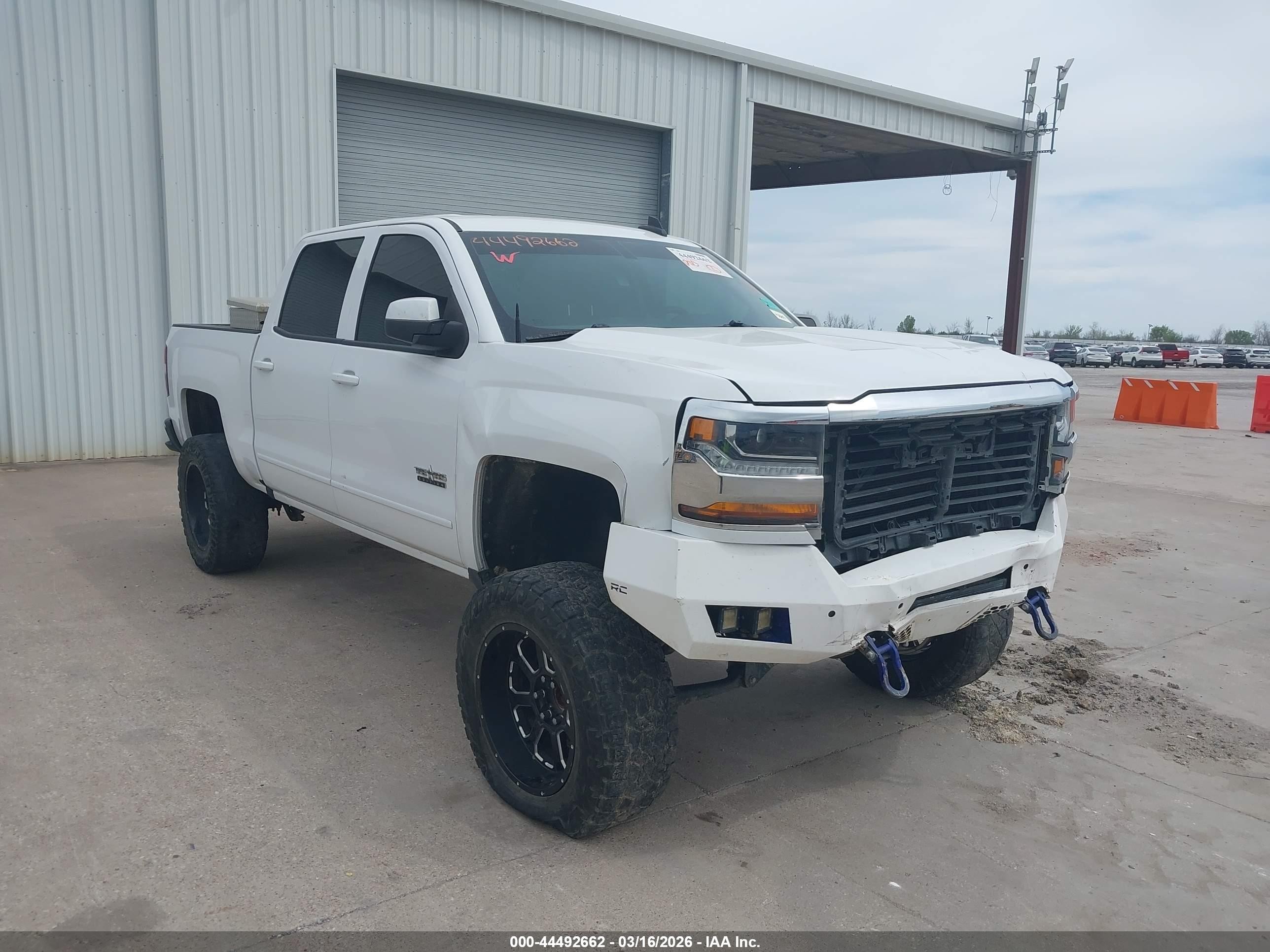 2018 Chevrolet Silverado 1500 VIN 3GCPCREC4JG360205 IAAI salvage auction — Front End, Original (Texas), sold $8,625 on 2026-06-27 (photo 1)