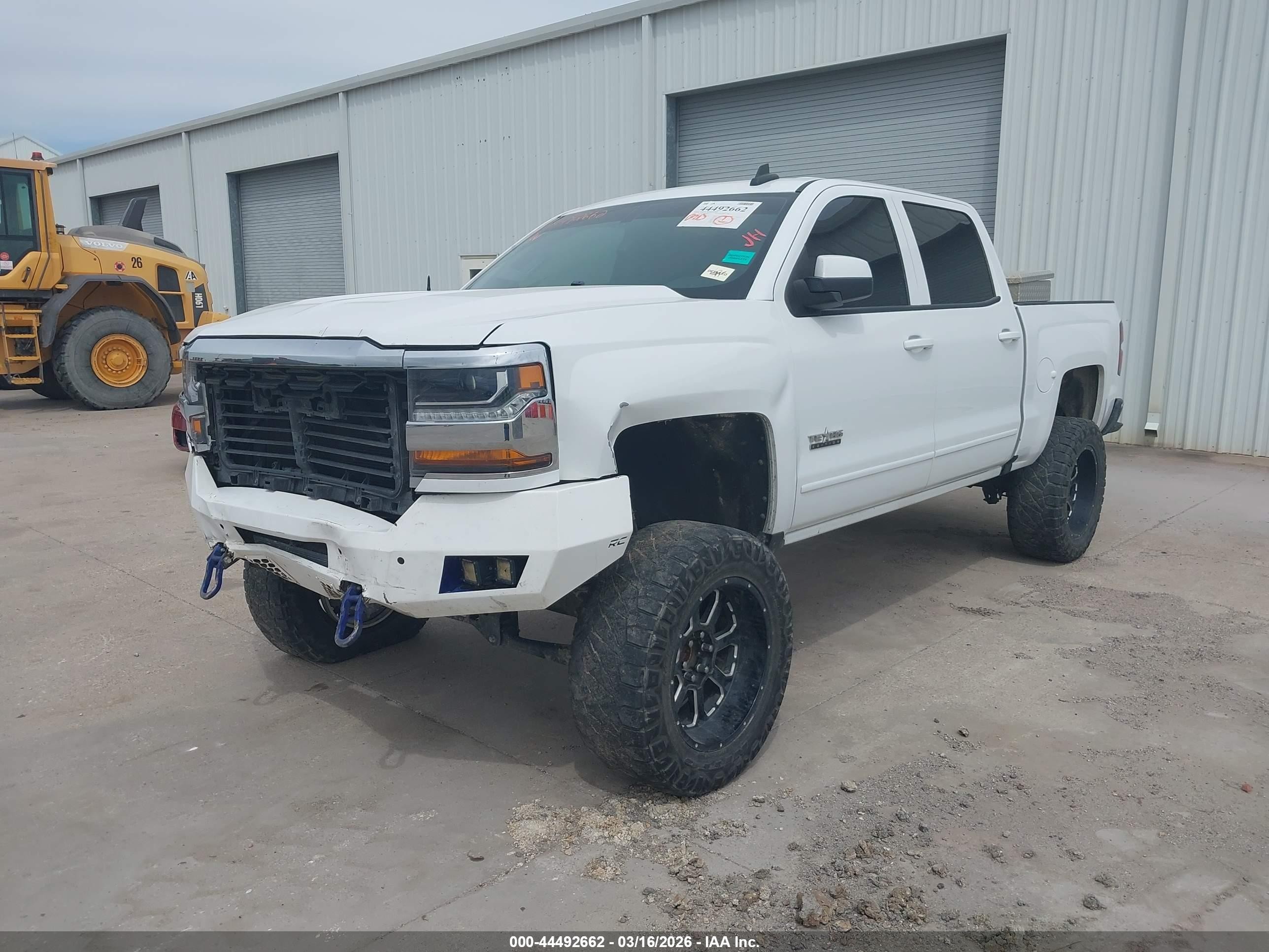 2018 Chevrolet Silverado 1500 VIN 3GCPCREC4JG360205 IAAI salvage auction — Front End, Original (Texas), sold $8,625 on 2026-06-27 (photo 2)