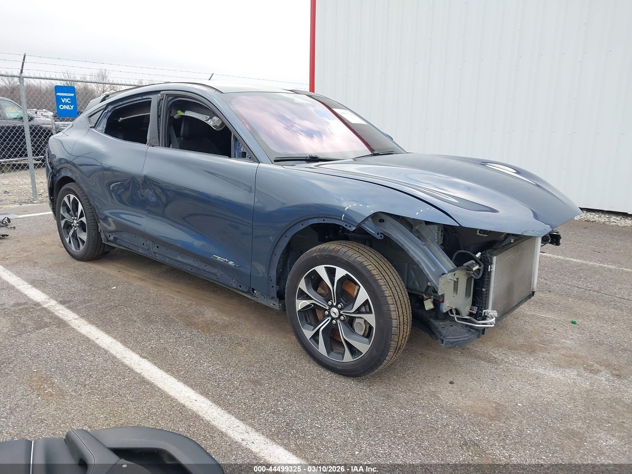 2021 Ford Mustang Mach-E VIN 3FMTK3SU9MMA40441 — IAAI salvage auction photo