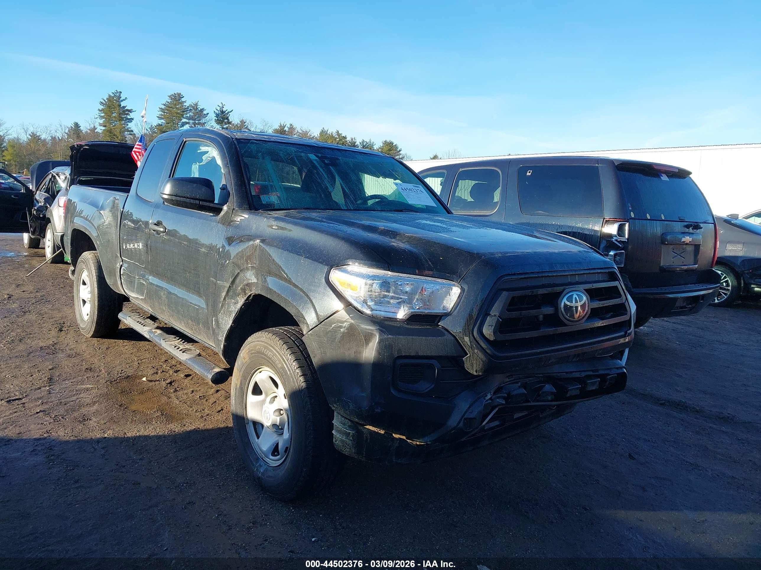 2022 Toyota Tacoma VIN 3TYSX5EN5NT010604 — IAAI salvage auction photo