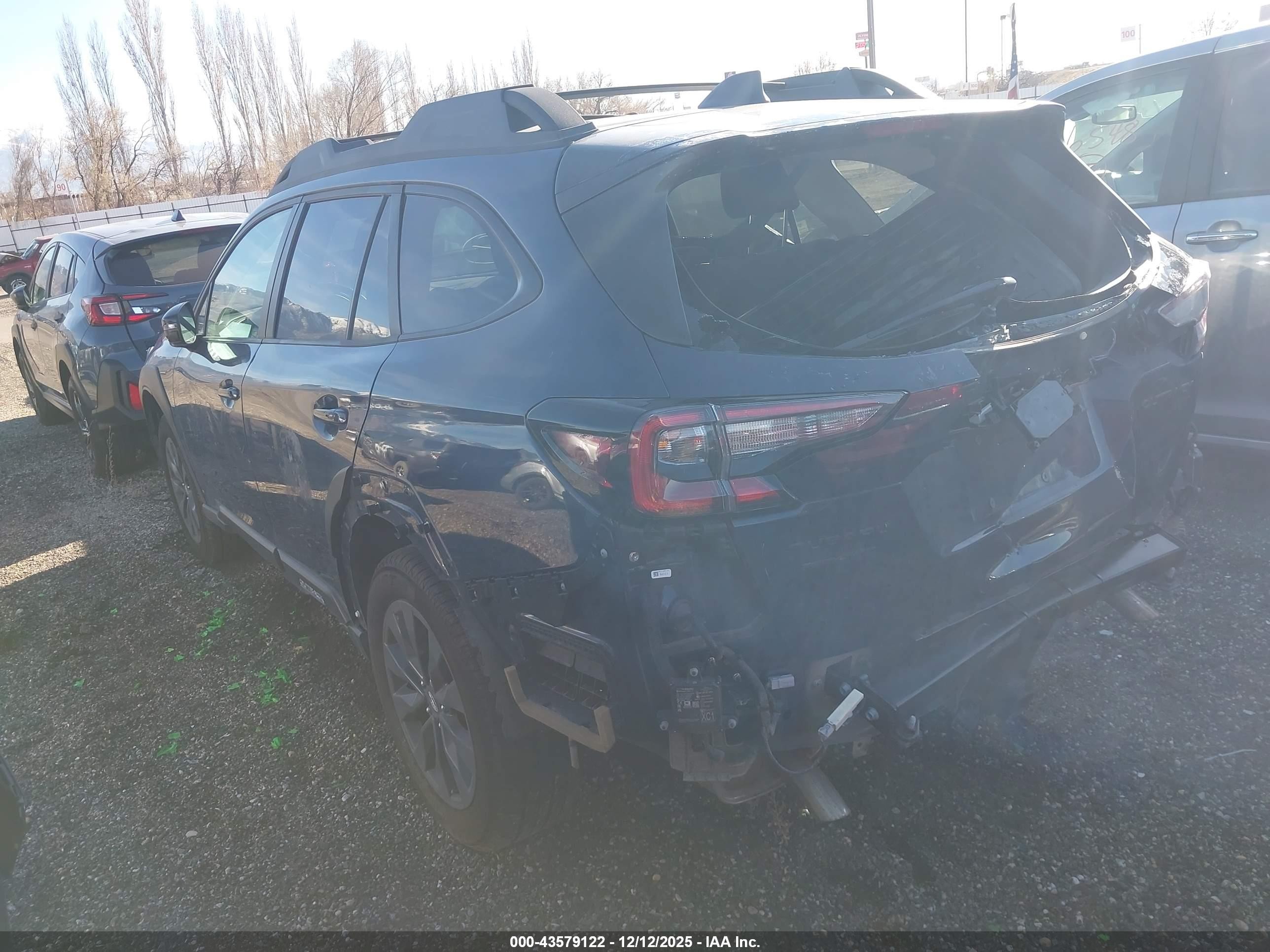 2024 Subaru Outback VIN 4S4BTGLD9R3224415 IAAI salvage auction — Rear End, Salvage (Utah), sold $6,700 on 2026-07-03 (photo 3)