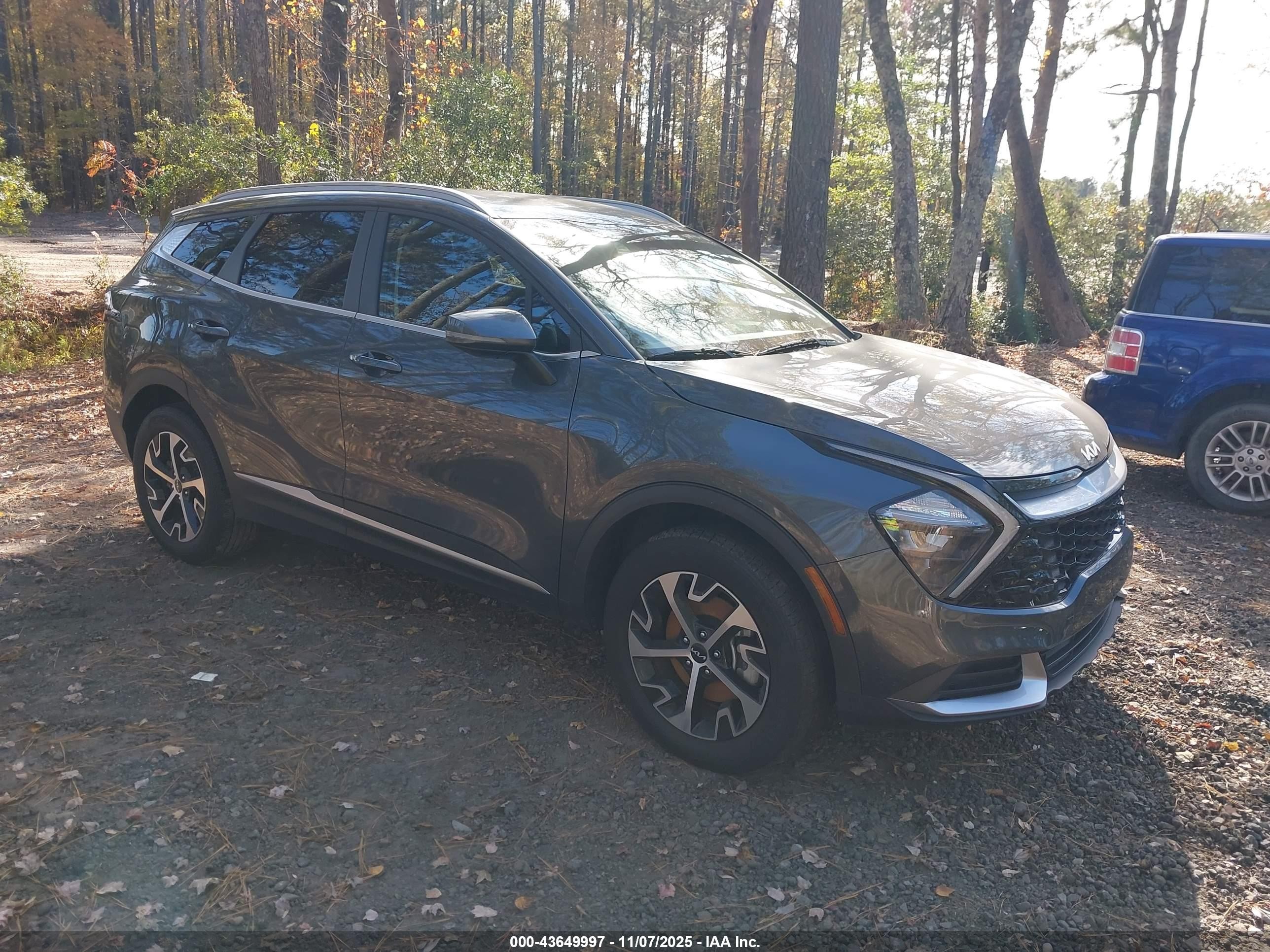 2023 Kia Sportage Hybrid VIN KNDPVCAG3P7069120 — IAAI salvage auction photo