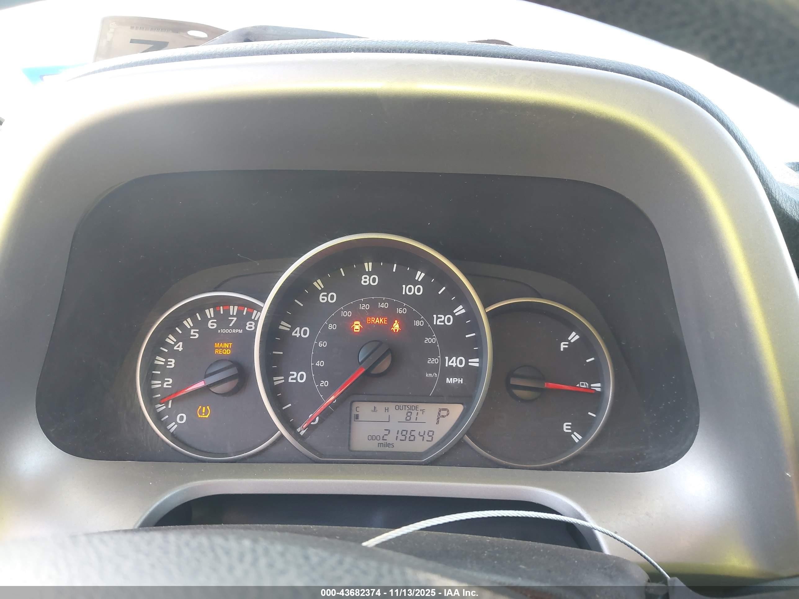 2016 Toyota RAV4 VIN 2T3BFREV3GW512292 IAAI salvage auction — Front & Rear, Original (Texas), sold $2,450 on 2026-07-11 (photo 7)