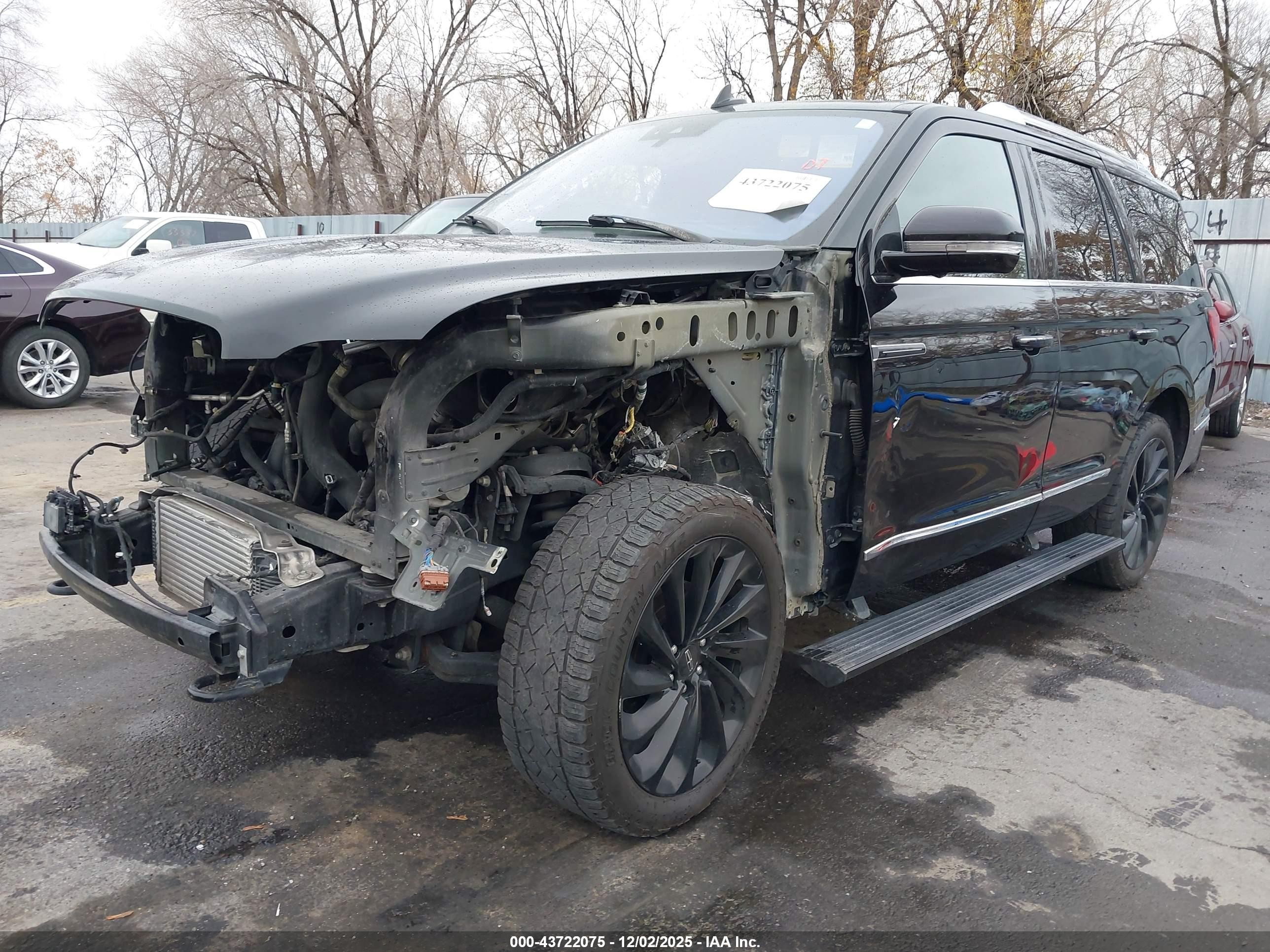 2020 Lincoln Navigator VIN 5LMJJ2LT6LEL11967 IAAI salvage auction — Front End, Salvage (Utah), sold $9,500 on 2026-09-14 (photo 2)