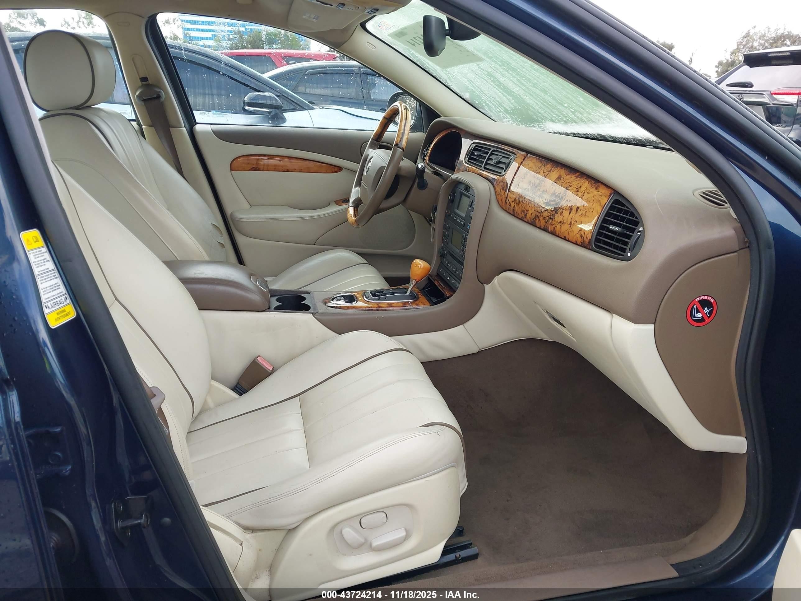 2007 Jaguar S type VIN SAJWA01A97FN73857 IAAI salvage auction — Repossession, Clear - Dealer Only (California), sold $2,350 on 2026-06-10 (photo 5)