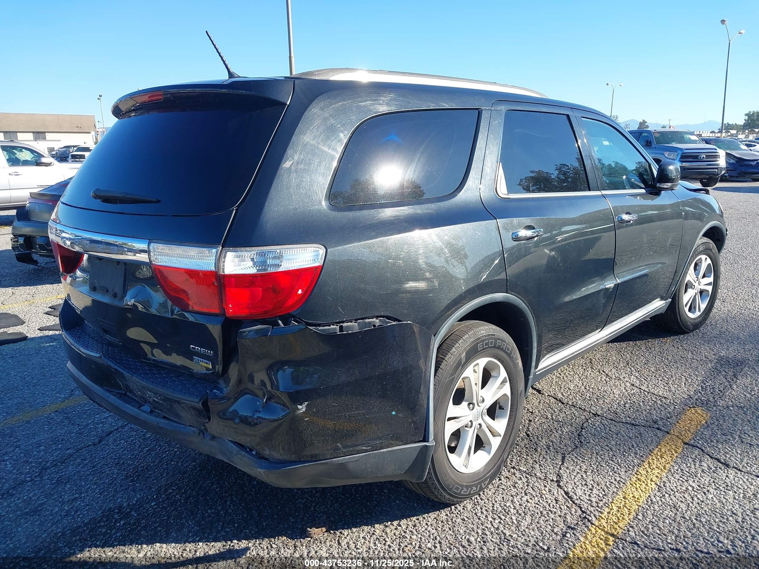 2013 Dodge Durango VIN 1C4RDHDG2DC664290 IAAI salvage auction — Front & Rear, Salvage (California), sold $1,300 on 2026-07-07 (photo 4)