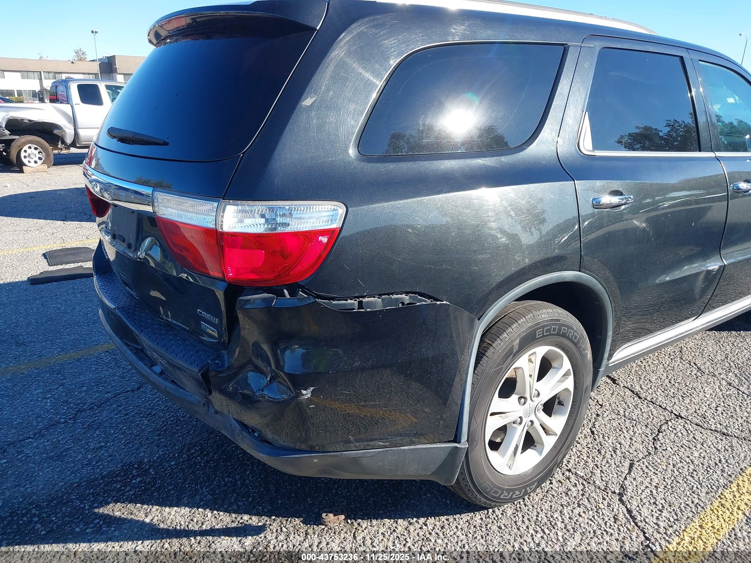 2013 Dodge Durango VIN 1C4RDHDG2DC664290 IAAI salvage auction — Front & Rear, Salvage (California), sold $1,300 on 2026-07-07 (photo 6)