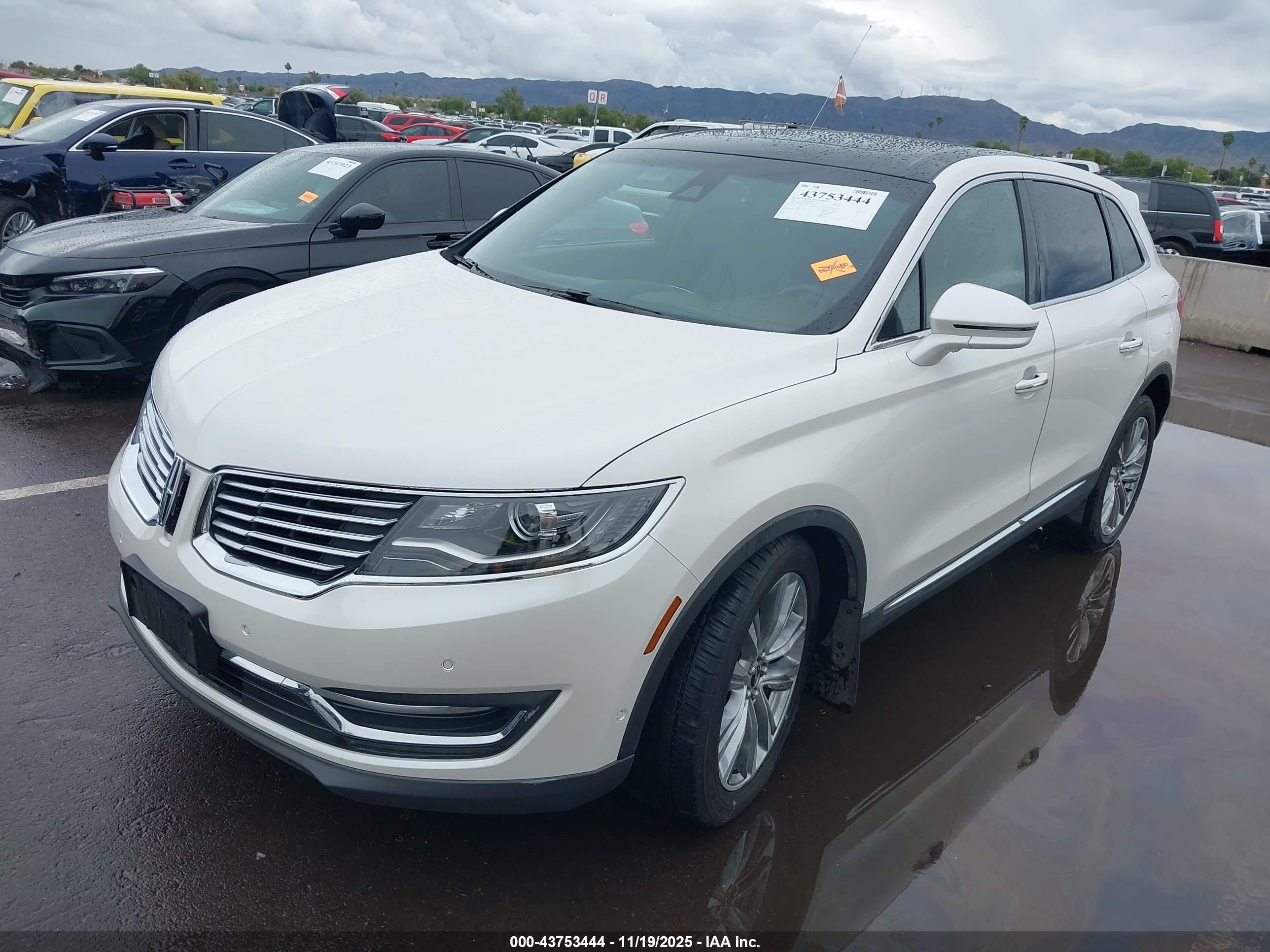 2016 Lincoln Mkx VIN 2LMTJ8LP3GBL22268 IAAI salvage auction — Unknown, Salvage (Arizona), sold $2,750 on 2026-09-10 (photo 2)