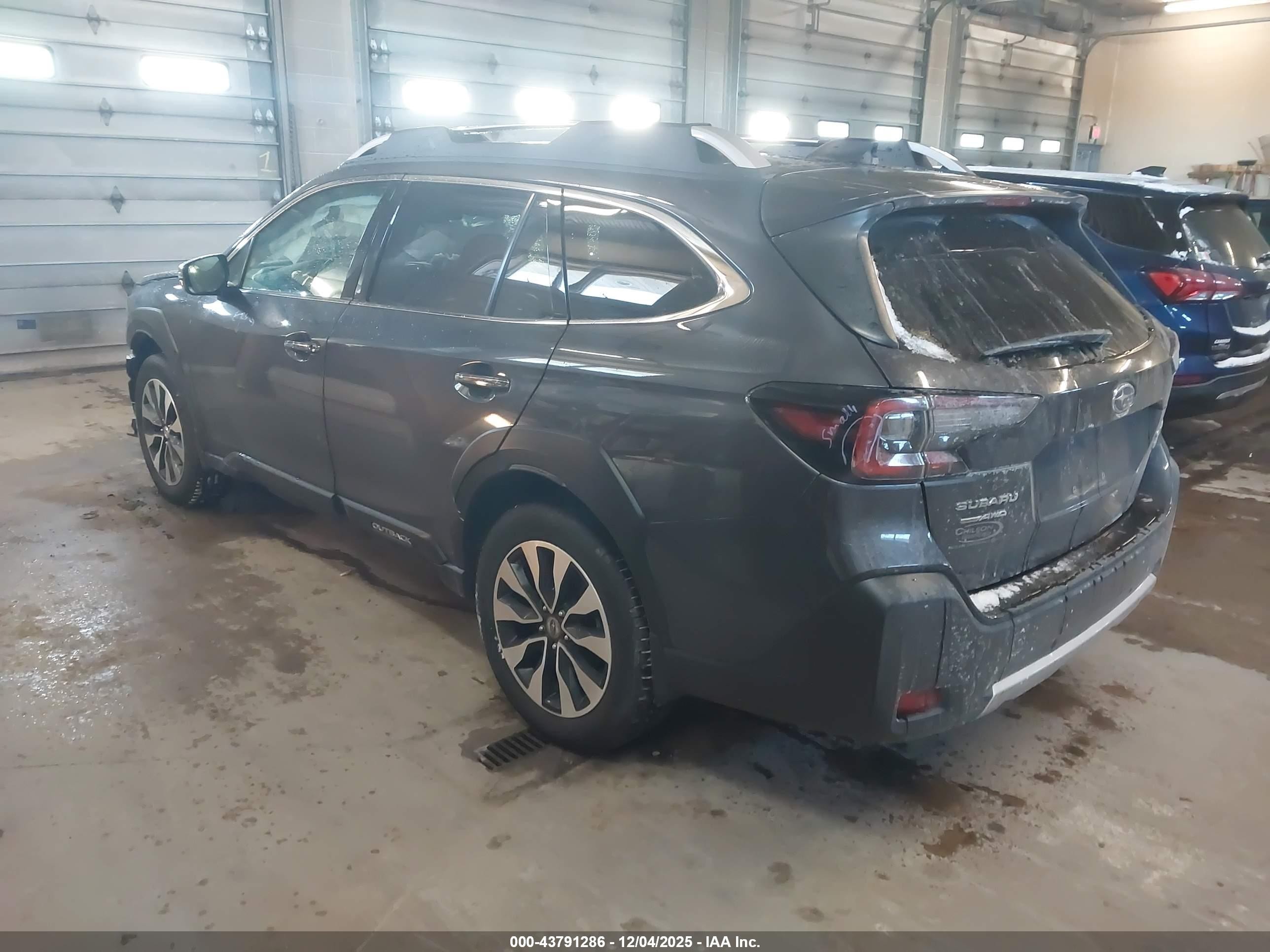 2024 Subaru Outback VIN 4S4BTAPCXR3207198 IAAI salvage auction — Front End, Salvage (Wisconsin), sold $9,950 on 2026-07-09 (photo 3)