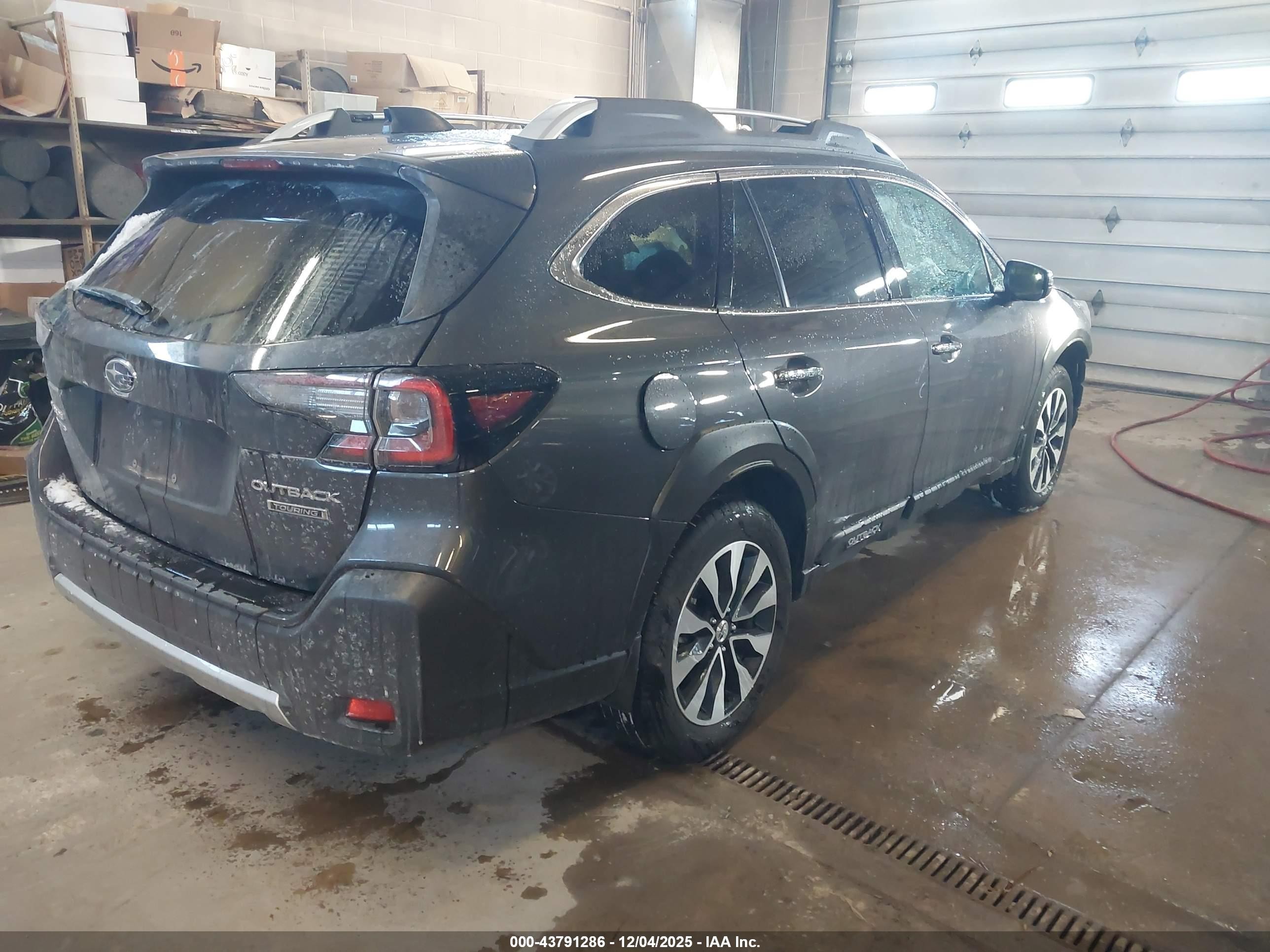 2024 Subaru Outback VIN 4S4BTAPCXR3207198 IAAI salvage auction — Front End, Salvage (Wisconsin), sold $9,950 on 2026-07-09 (photo 4)