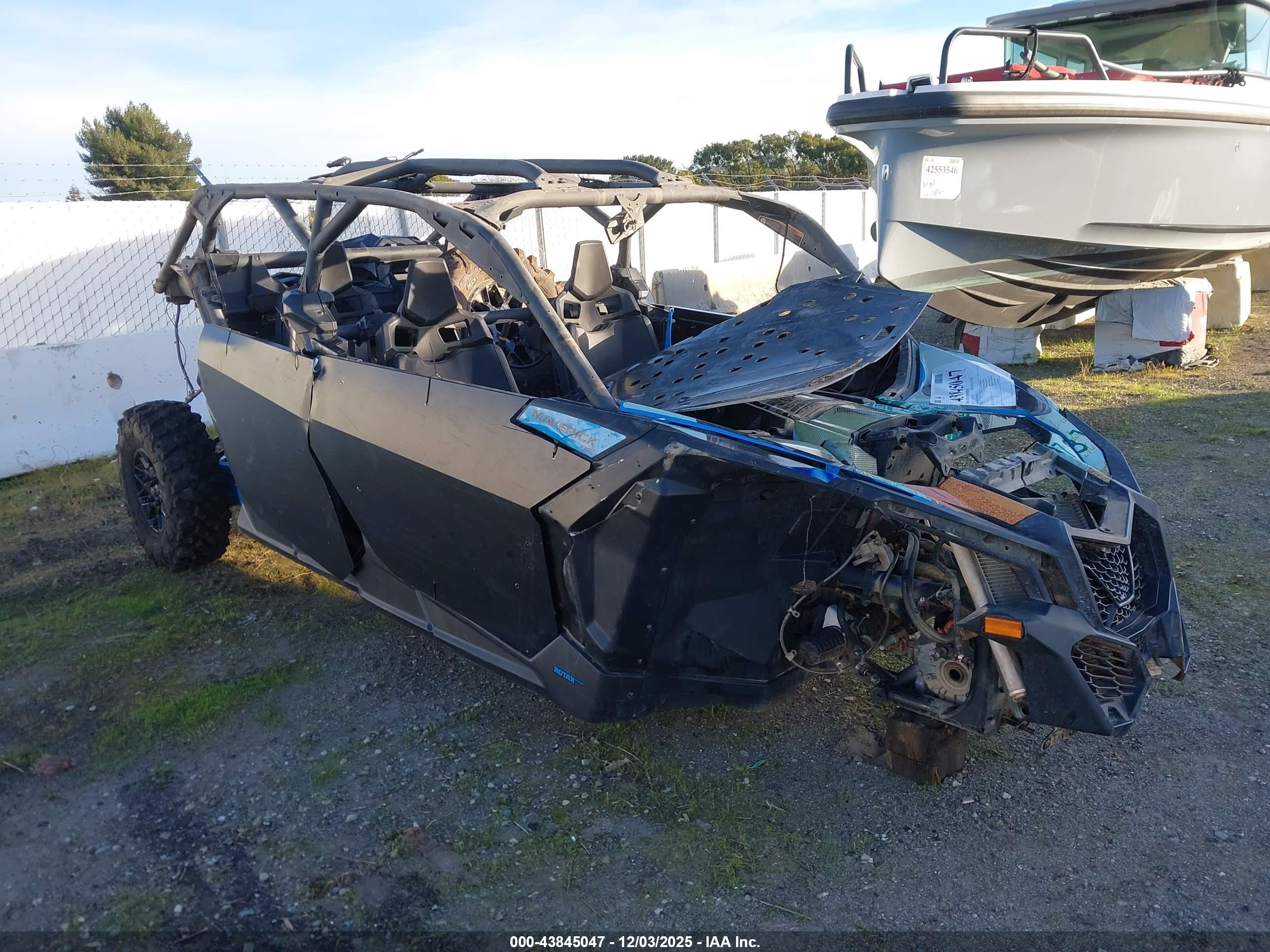 2022 Can-am/ brp Maverick VIN 3JBVMAY27NE000214 IAAI salvage auction — Front End, Salvage (California), sold $5,250 on 2026-05-21 (photo 1)
