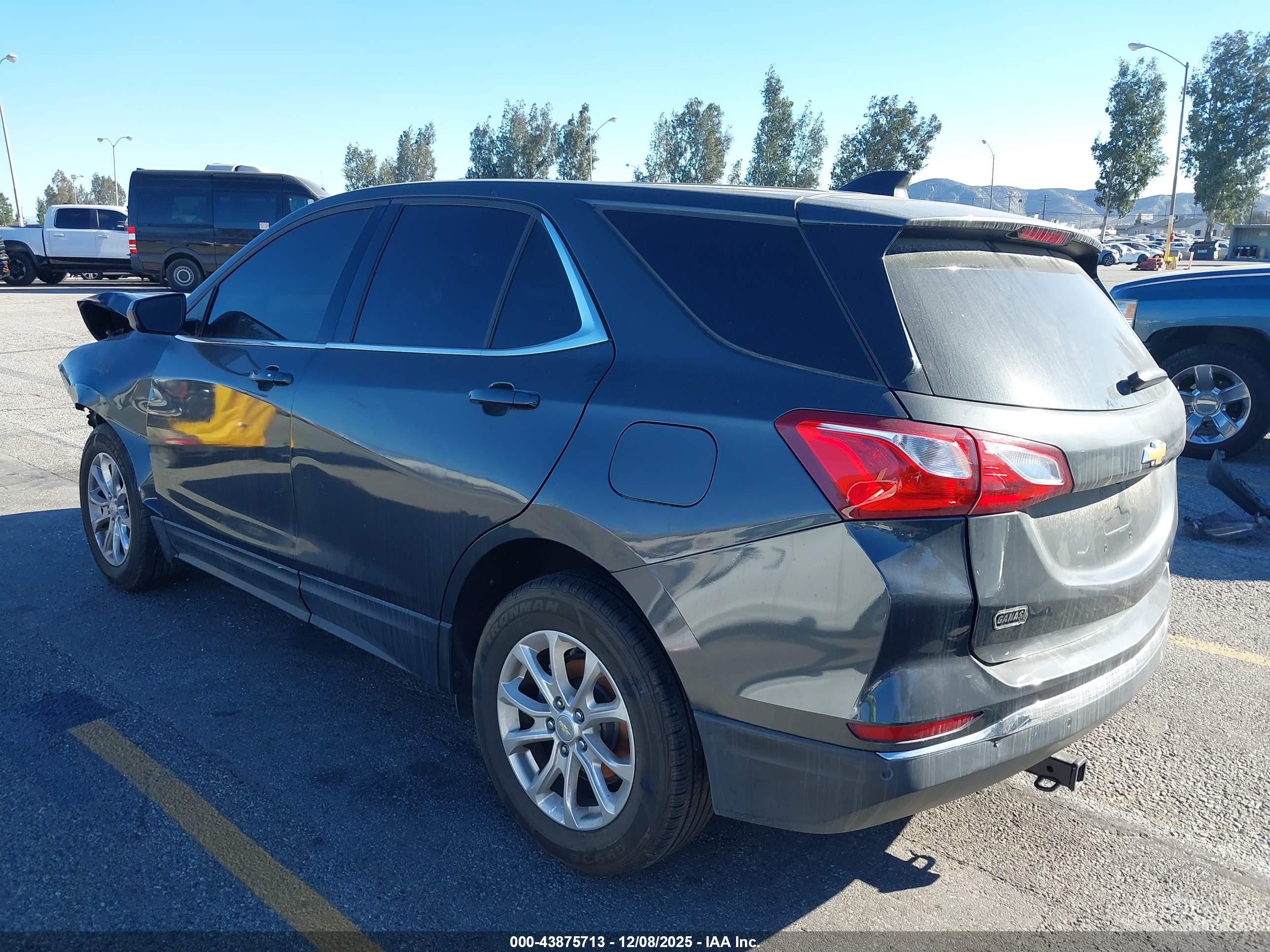 2020 Chevrolet Equinox VIN 2GNAXJEV4L6170925 IAAI salvage auction — Front End, Salvage (California), sold $925 on 2026-07-07 (photo 3)