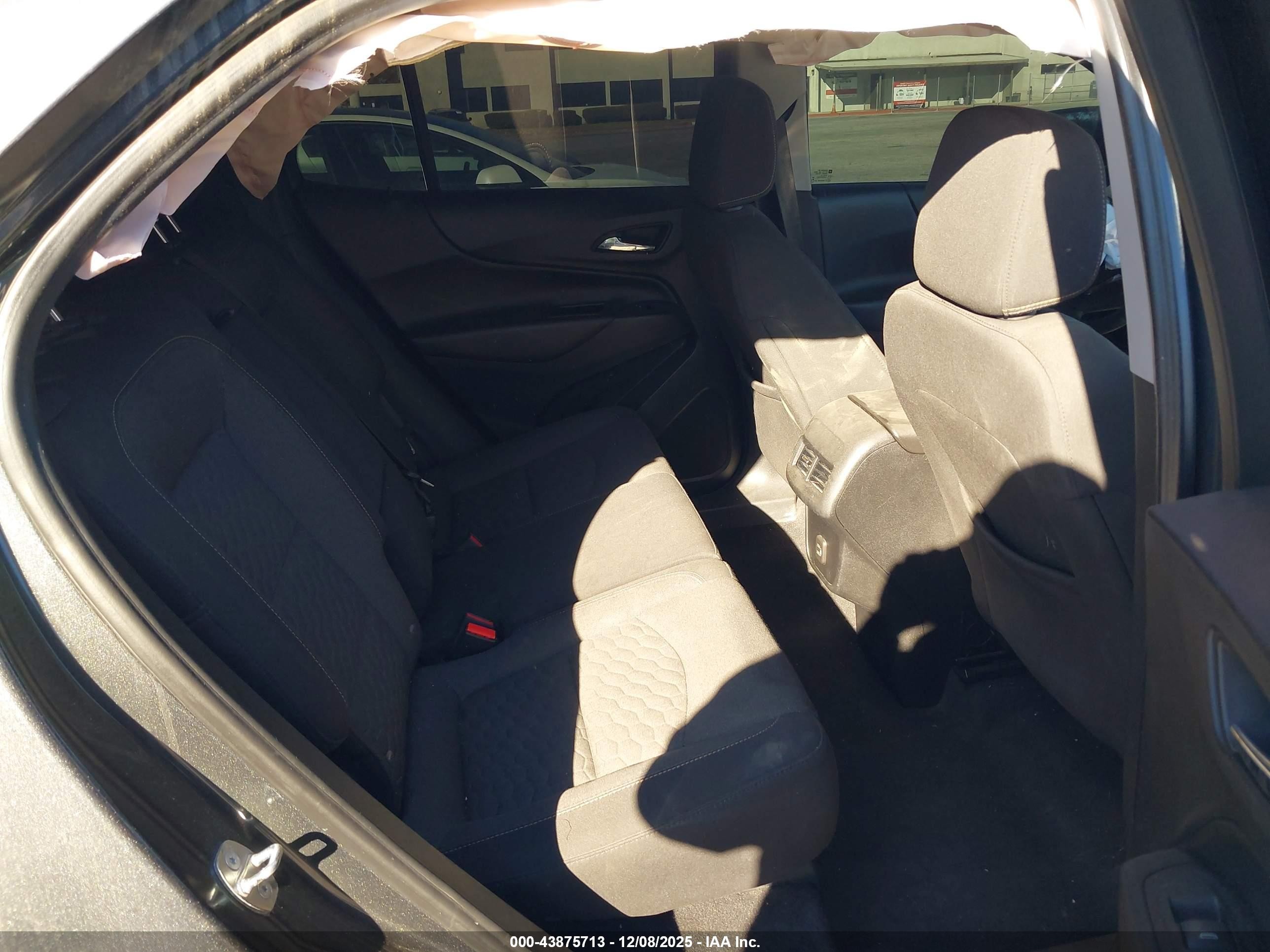 2020 Chevrolet Equinox VIN 2GNAXJEV4L6170925 IAAI salvage auction — Front End, Salvage (California), sold $925 on 2026-07-07 (photo 8)