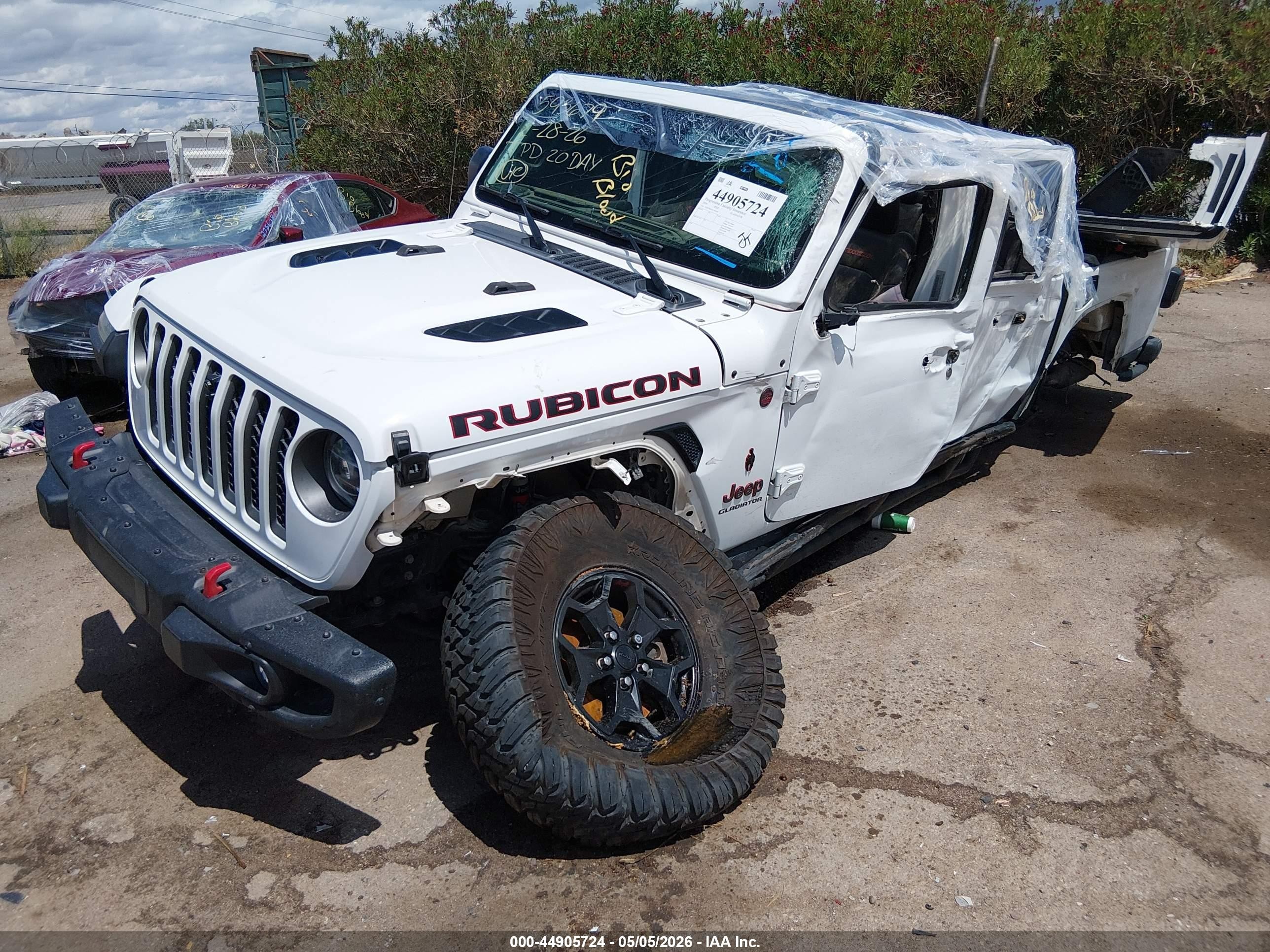 2020 Jeep Gladiator VIN 1C6JJTBG4LL105292 IAAI salvage auction — Biohazard/Chemical, Non-Repairable (Arizona), sold $5,600 on 2026-07-09 (photo 2)