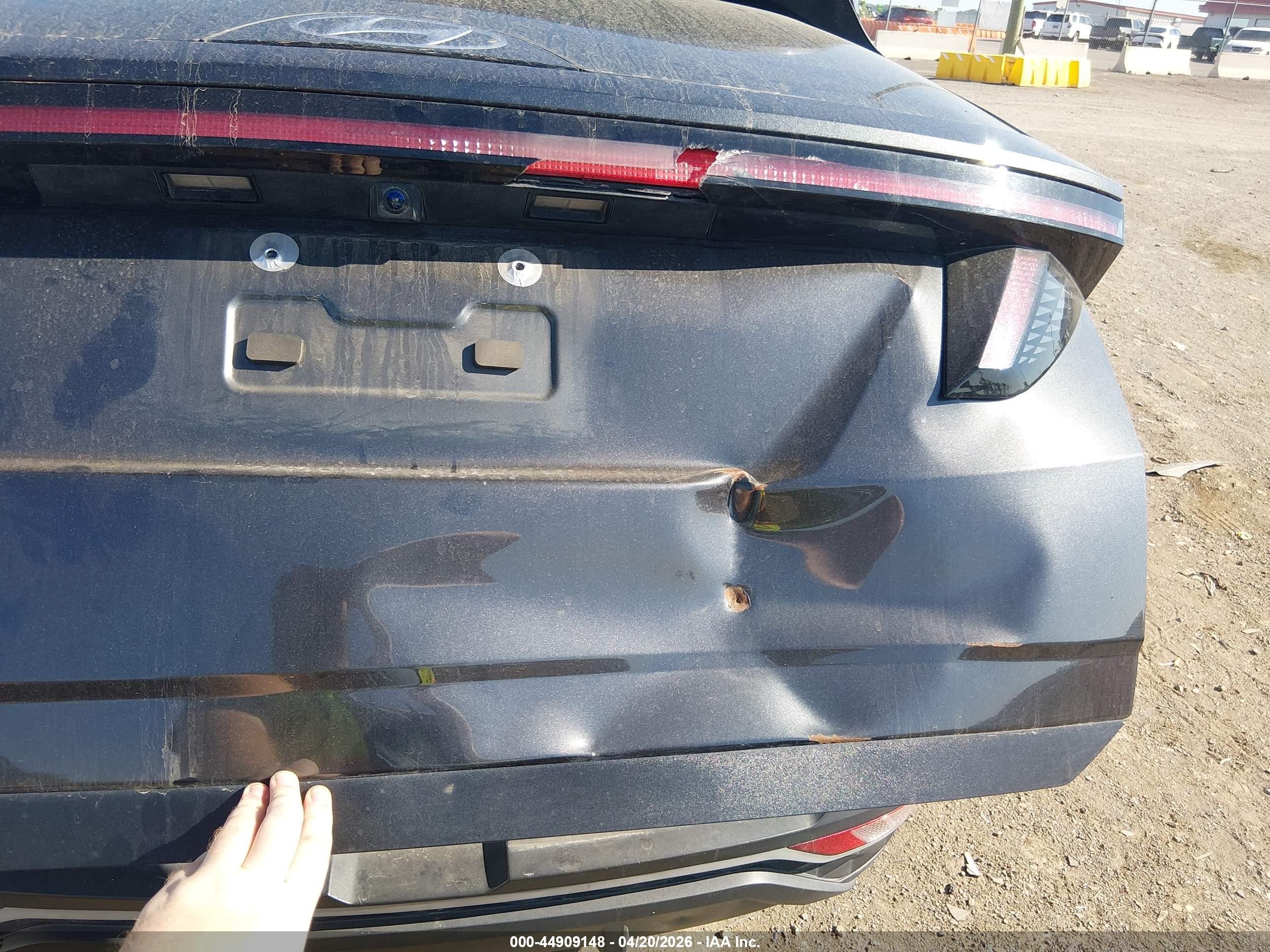 2023 Hyundai Tucson VIN 5NMJF3AE3PH254150 IAAI salvage auction — Front & Rear, Salvage (Tennessee), sold $4,000 on 2026-09-23 (photo 6)