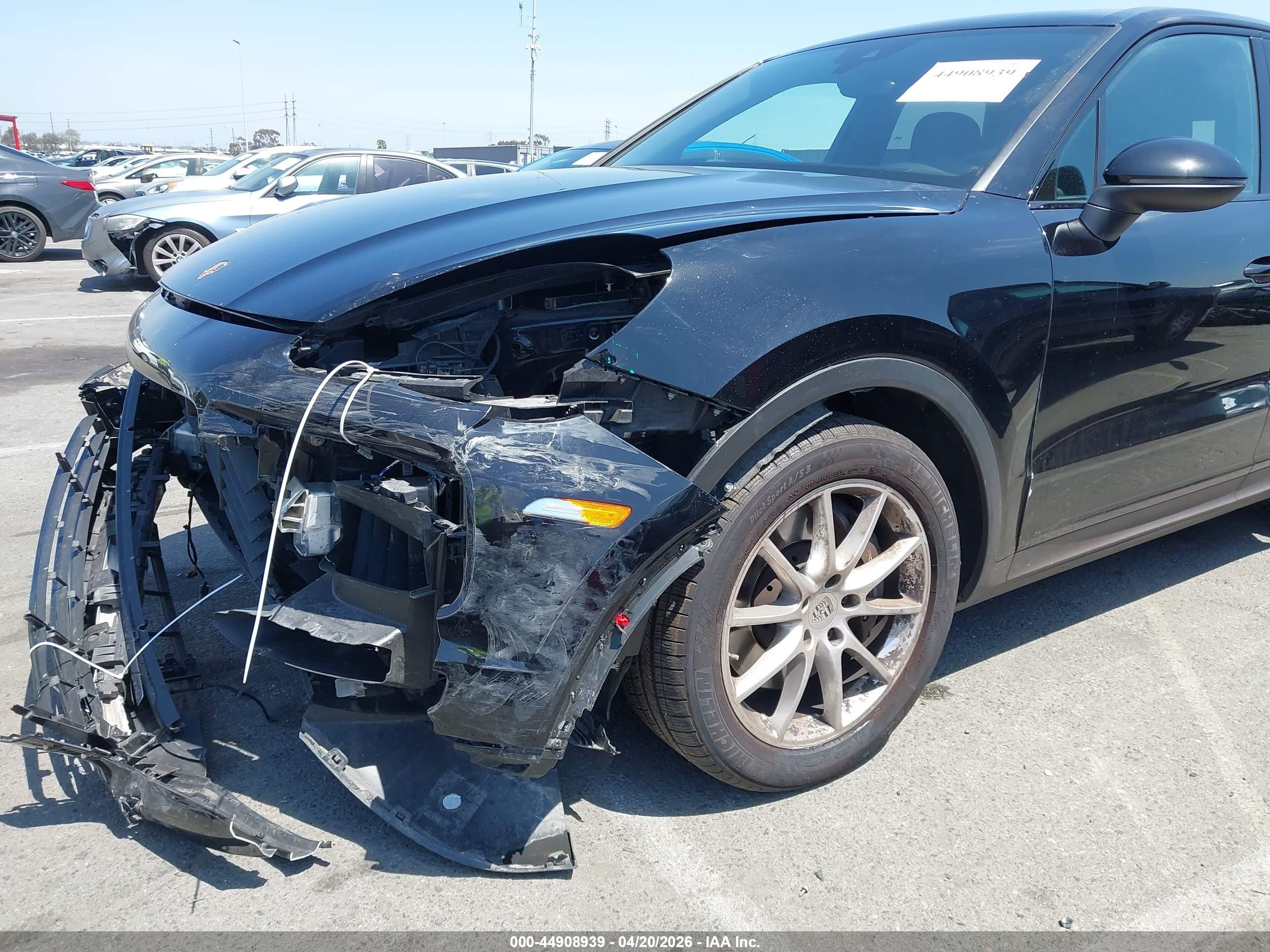 2021 Porsche Cayenne VIN WP1AA2AY8MDA09933 IAAI salvage auction — Front End, Salvage (California), sold $21,600 on 2026-07-10 (photo 6)