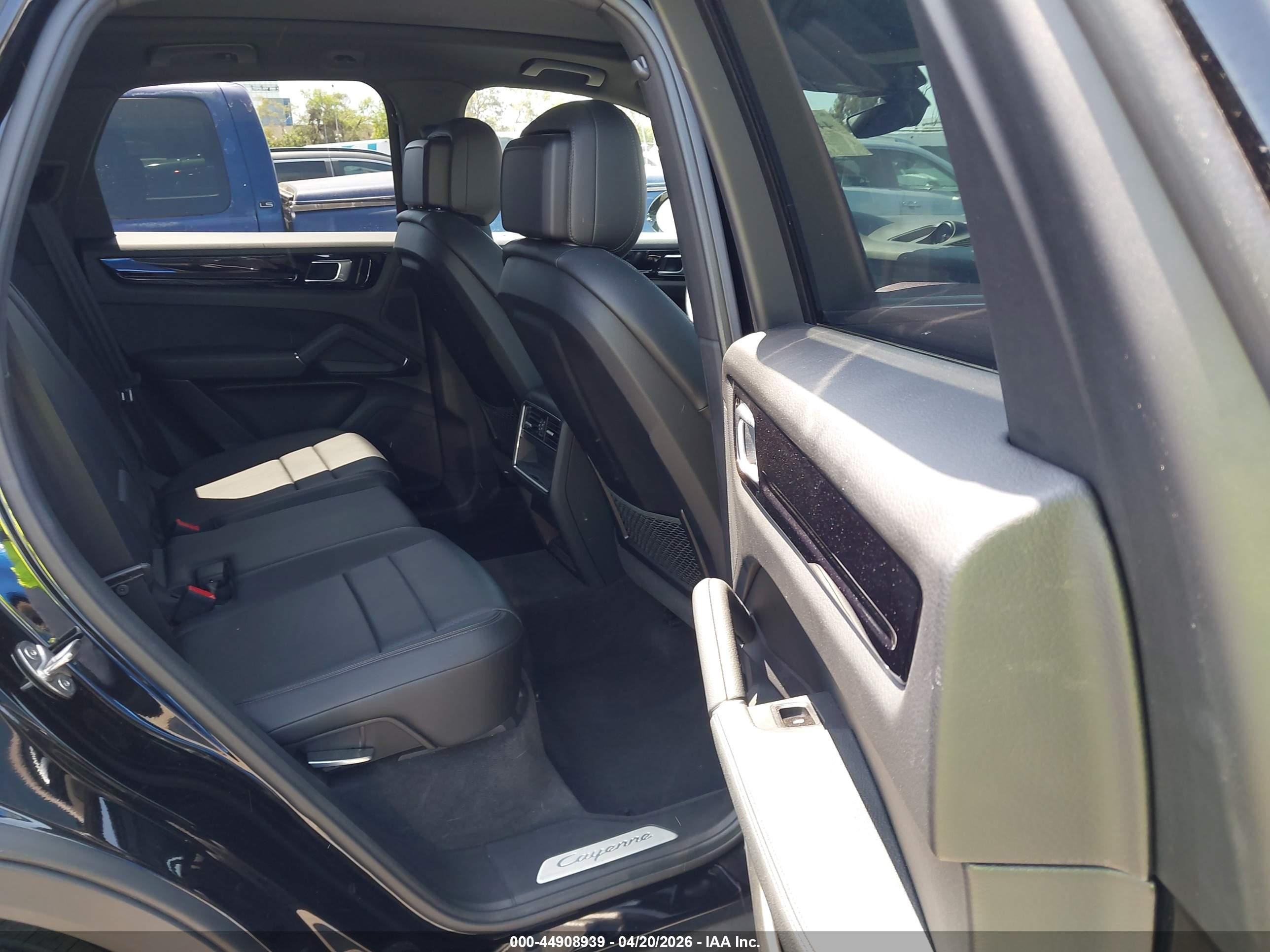 2021 Porsche Cayenne VIN WP1AA2AY8MDA09933 IAAI salvage auction — Front End, Salvage (California), sold $21,600 on 2026-07-10 (photo 8)