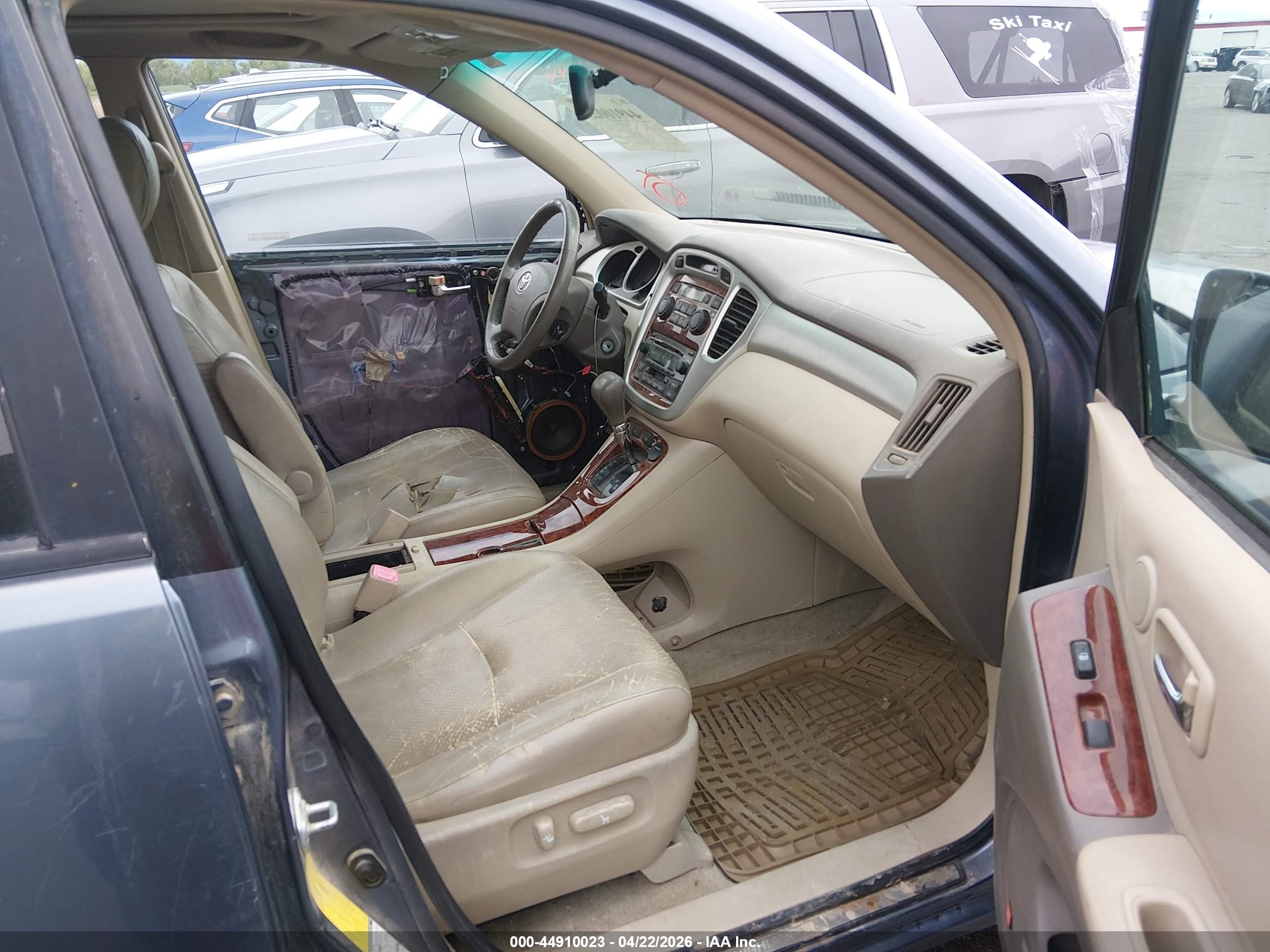 2005 Toyota Highlander VIN JTEEP21A550072206 IAAI salvage auction — Front End, Salvage (Idaho), sold $500 on 2026-07-09 (photo 5)