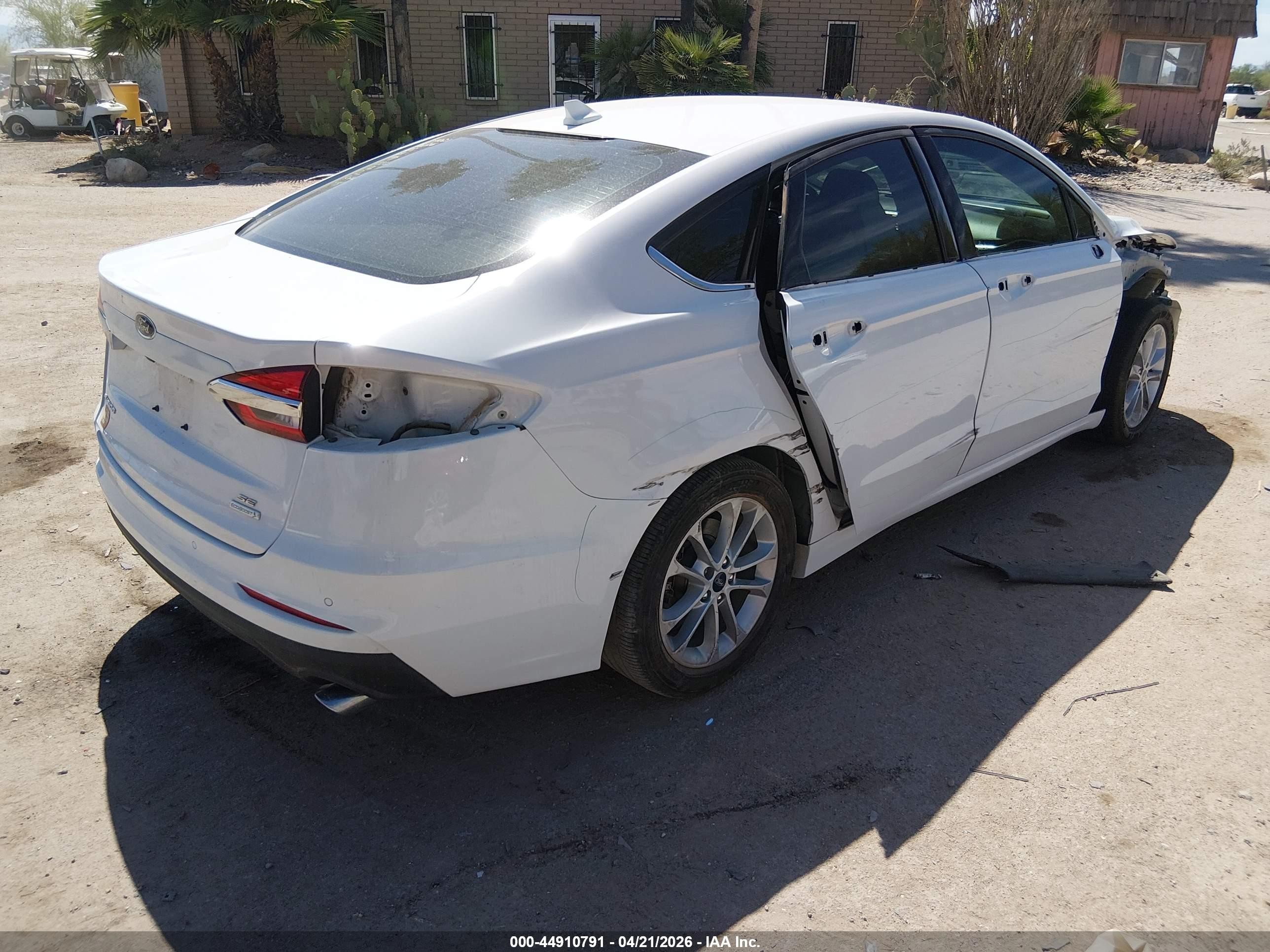 2020 Ford Fusion VIN 3FA6P0HD1LR257675 IAAI salvage auction — Front End, Salvage (Arizona), sold $1,900 on 2026-07-02 (photo 4)