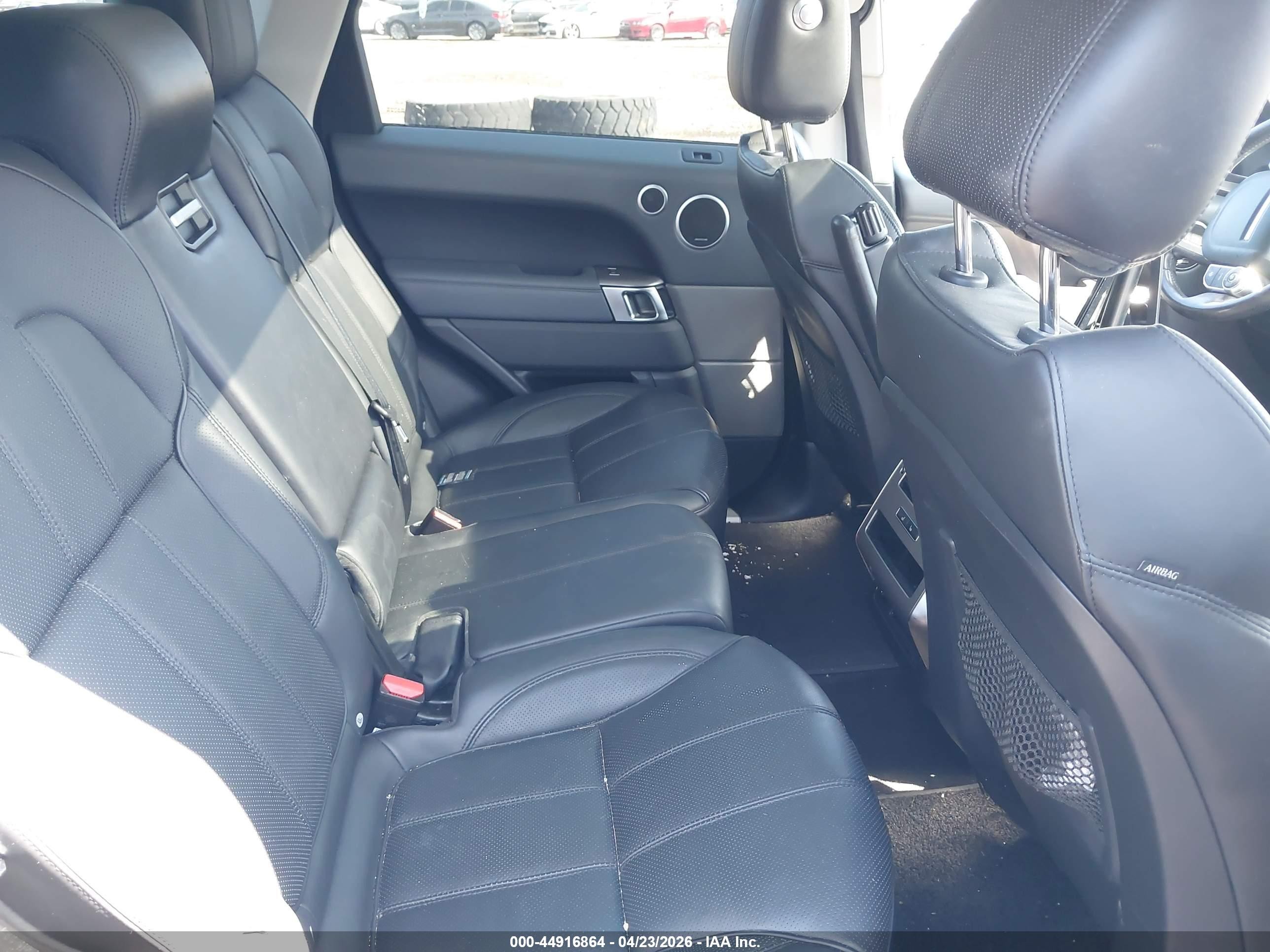 2014 Land Rover Range Rover Sport VIN SALWR2VF2EA302781 IAAI salvage auction — Normal Wear, Clear (New York), sold $2,275 on 2026-06-30 (photo 8)