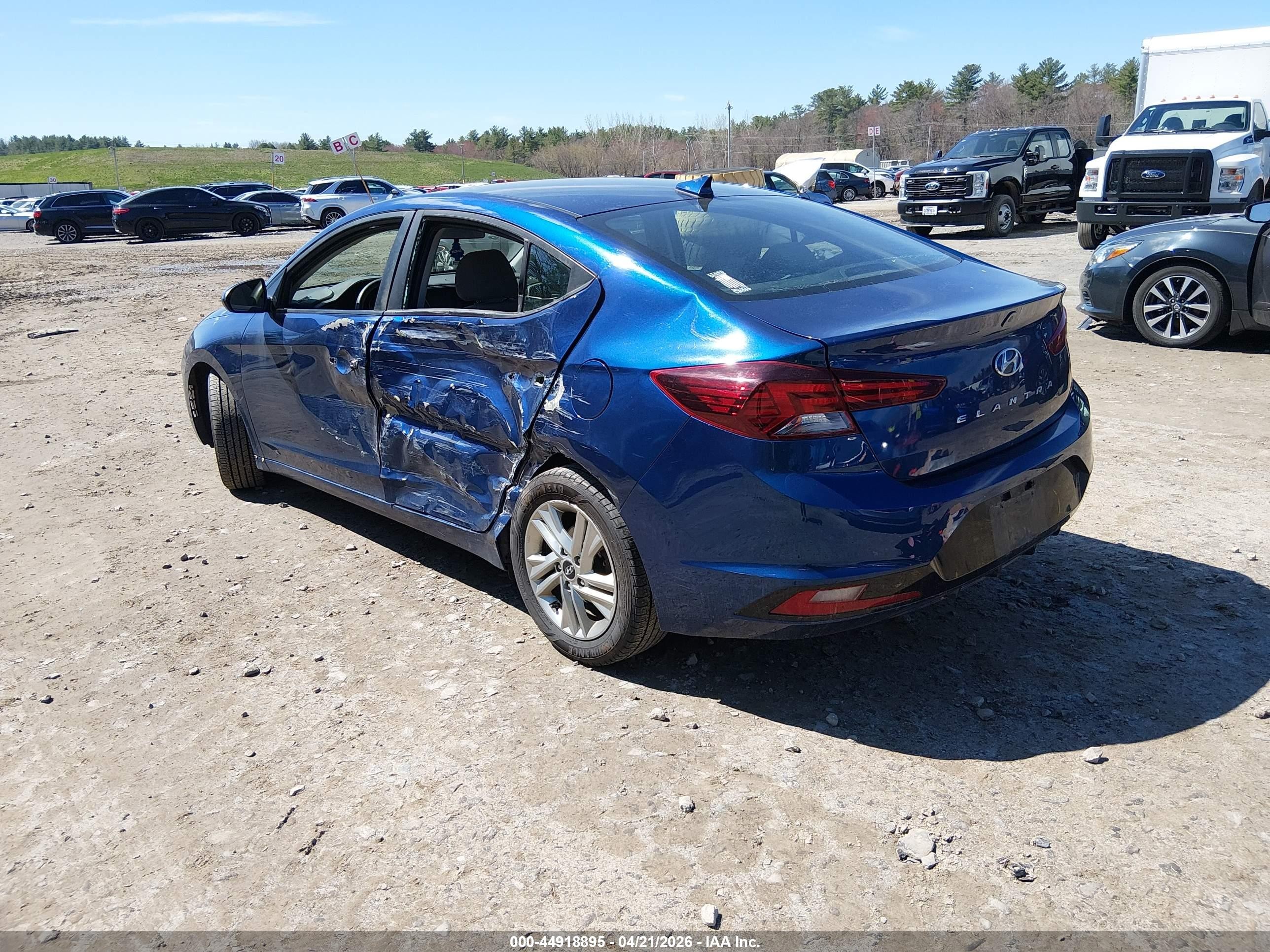 2020 Hyundai Elantra VIN 5NPD84LF4LH572634 IAAI salvage auction — Side, Salvage (Massachusetts), sold $1,050 on 2026-09-09 (photo 3)