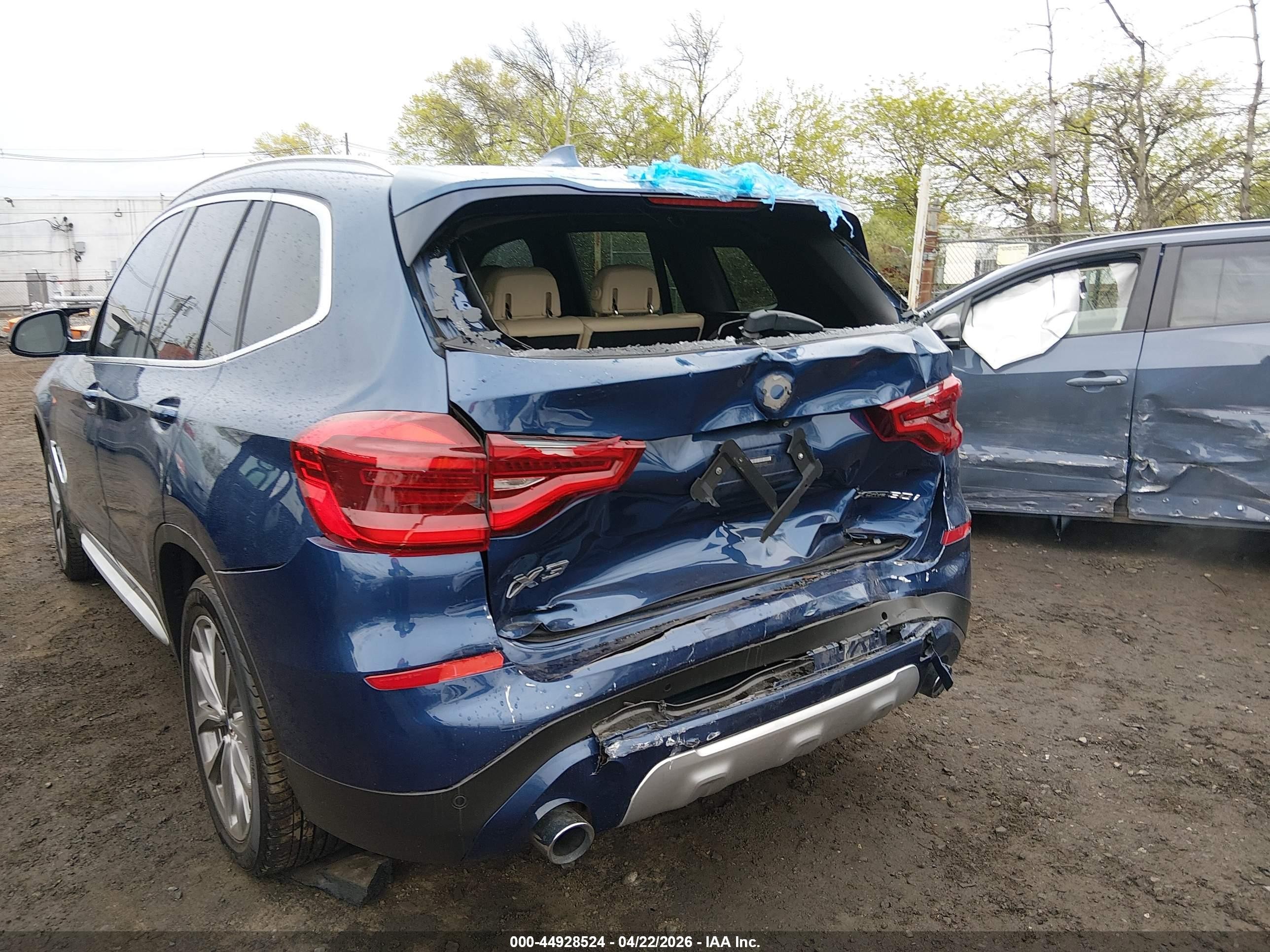 2019 BMW X3 VIN 5UXTR9C52KLE12292 IAAI salvage auction — Rear End, Salvage (New Jersey), sold $9,550 on 2026-09-10 (photo 6)