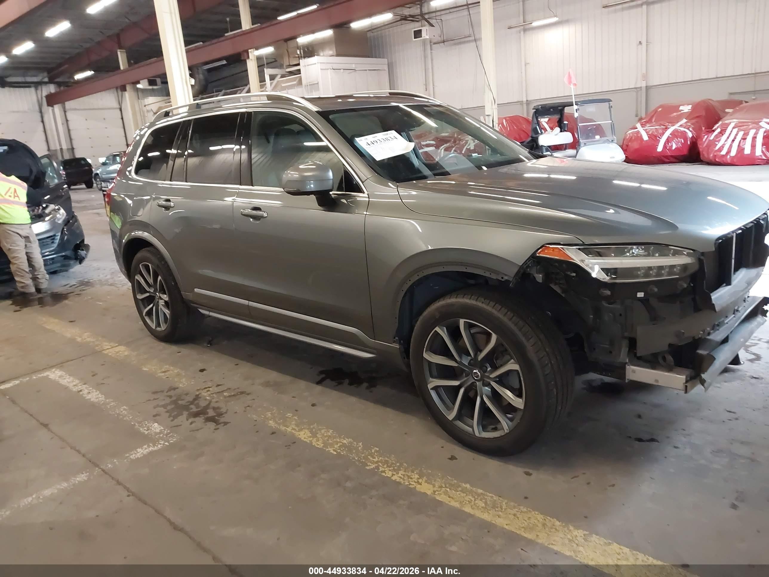 2017 Volvo XC90 VIN YV4A22PK8H1121315 IAAI salvage auction — Front End, Salvage (Oregon), sold $5,150 on 2026-07-09 (photo 1)