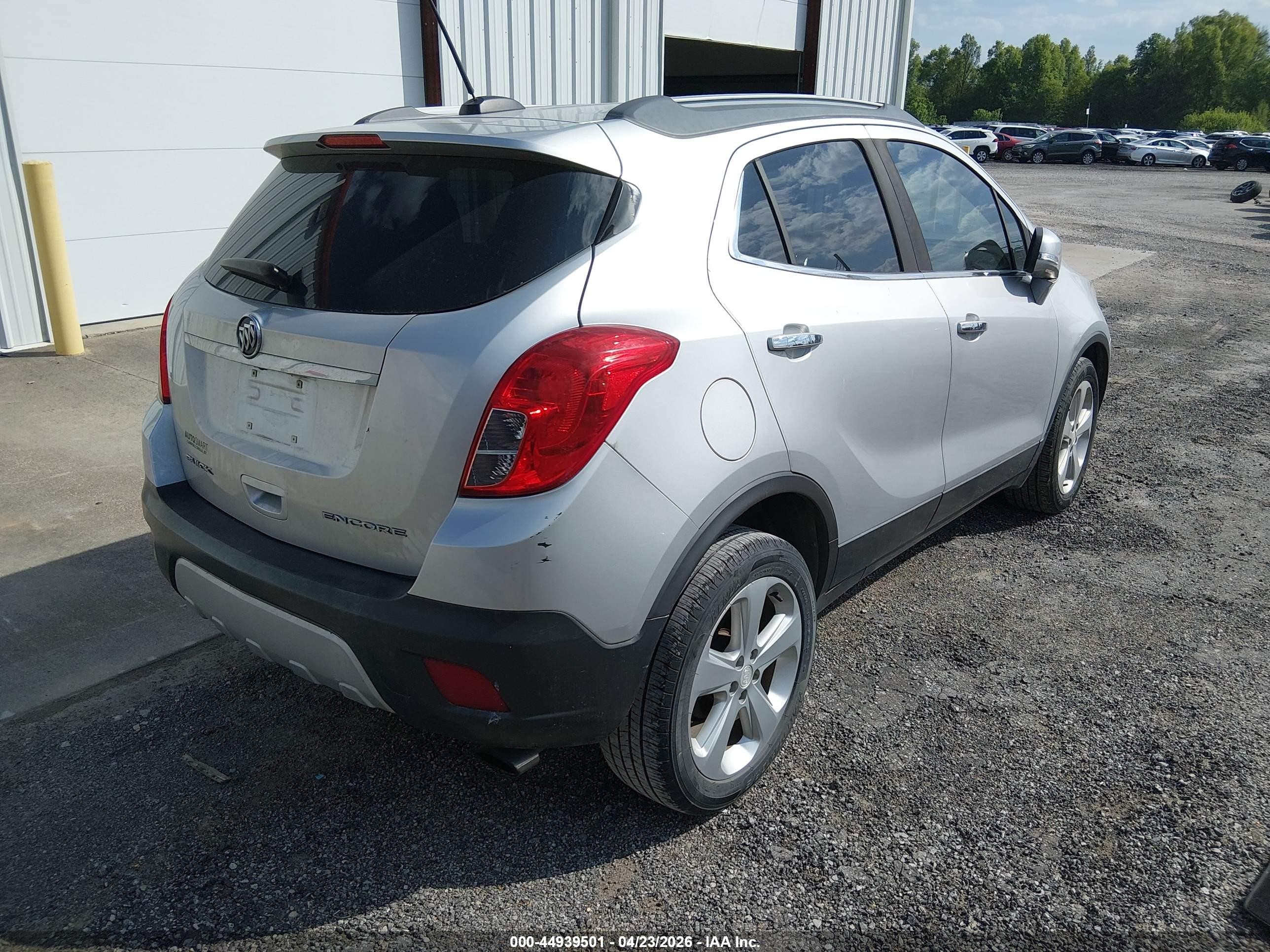 2016 Buick Encore VIN KL4CJASB7GB738563 IAAI salvage auction — Unknown, Salvage (Kentucky), sold $325 on 2026-09-08 (photo 4)