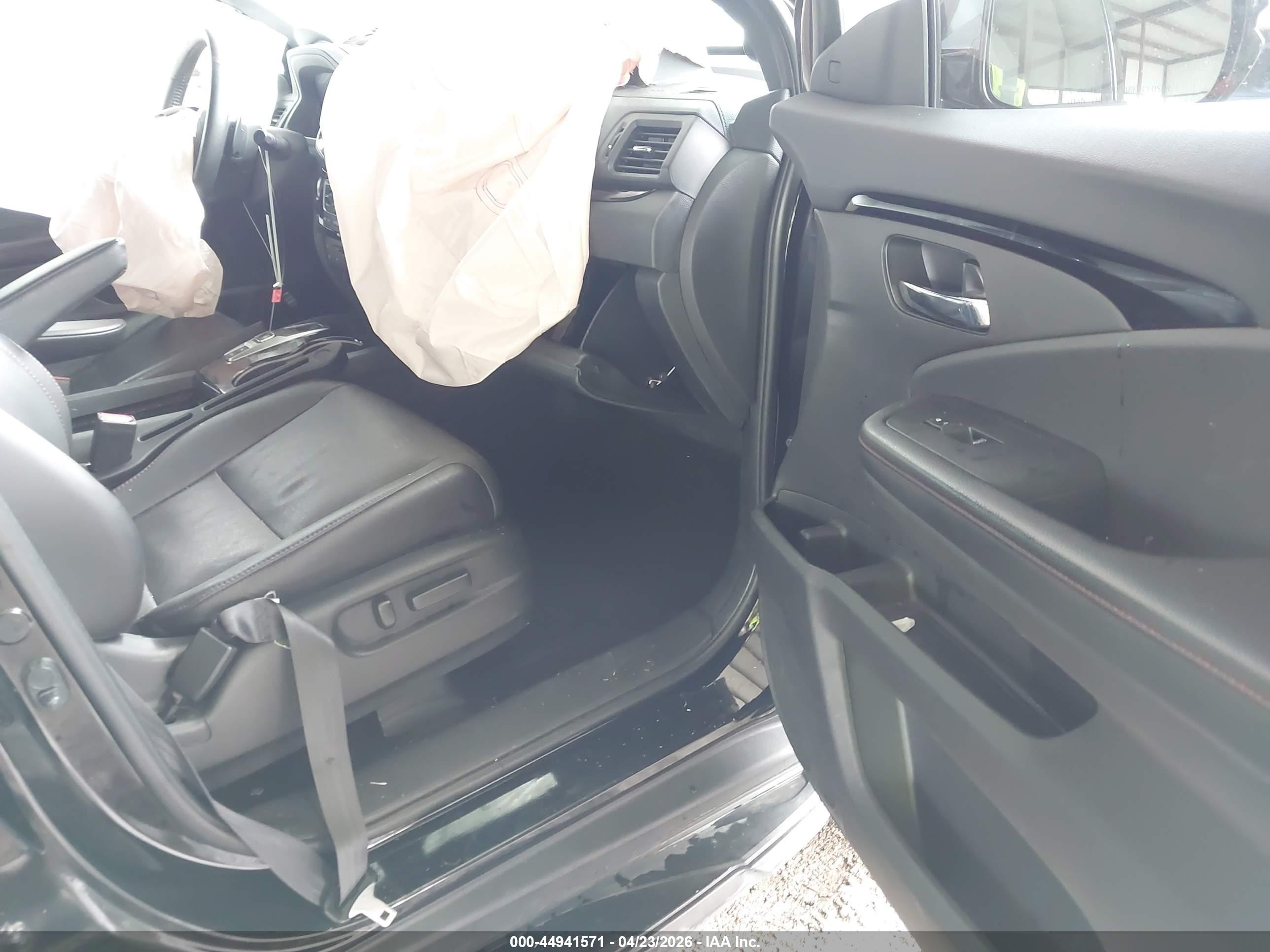 2022 Honda Pilot VIN 5FNYF6H73NB082255 IAAI salvage auction — Front End, Original (Texas), sold $11,400 on 2026-07-10 (photo 5)