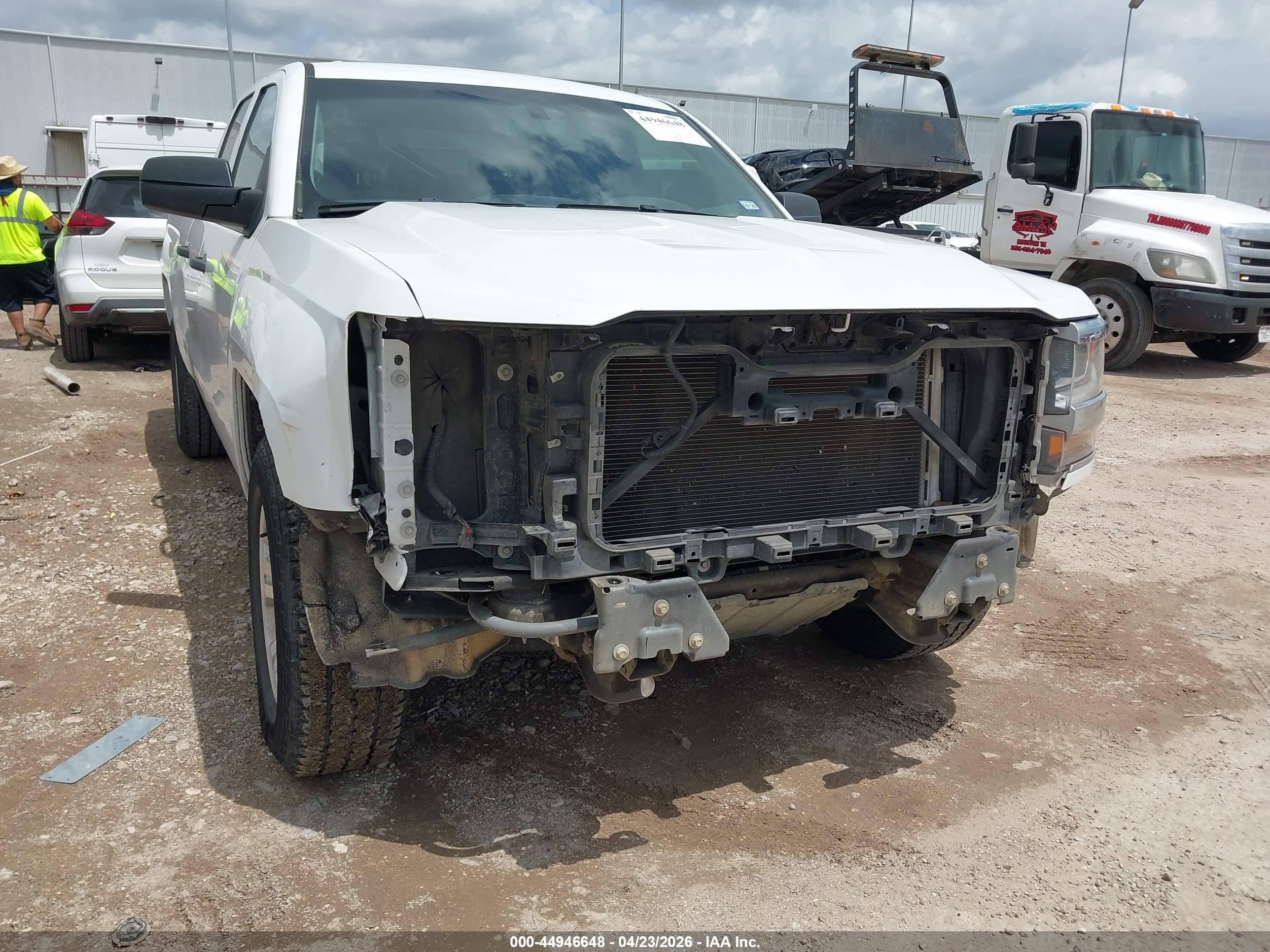 2016 Chevrolet Silverado 1500 VIN 1GCRCNEC8GZ390821 IAAI salvage auction — Front End, Original (Texas), sold $3,850 on 2026-07-07 (photo 6)