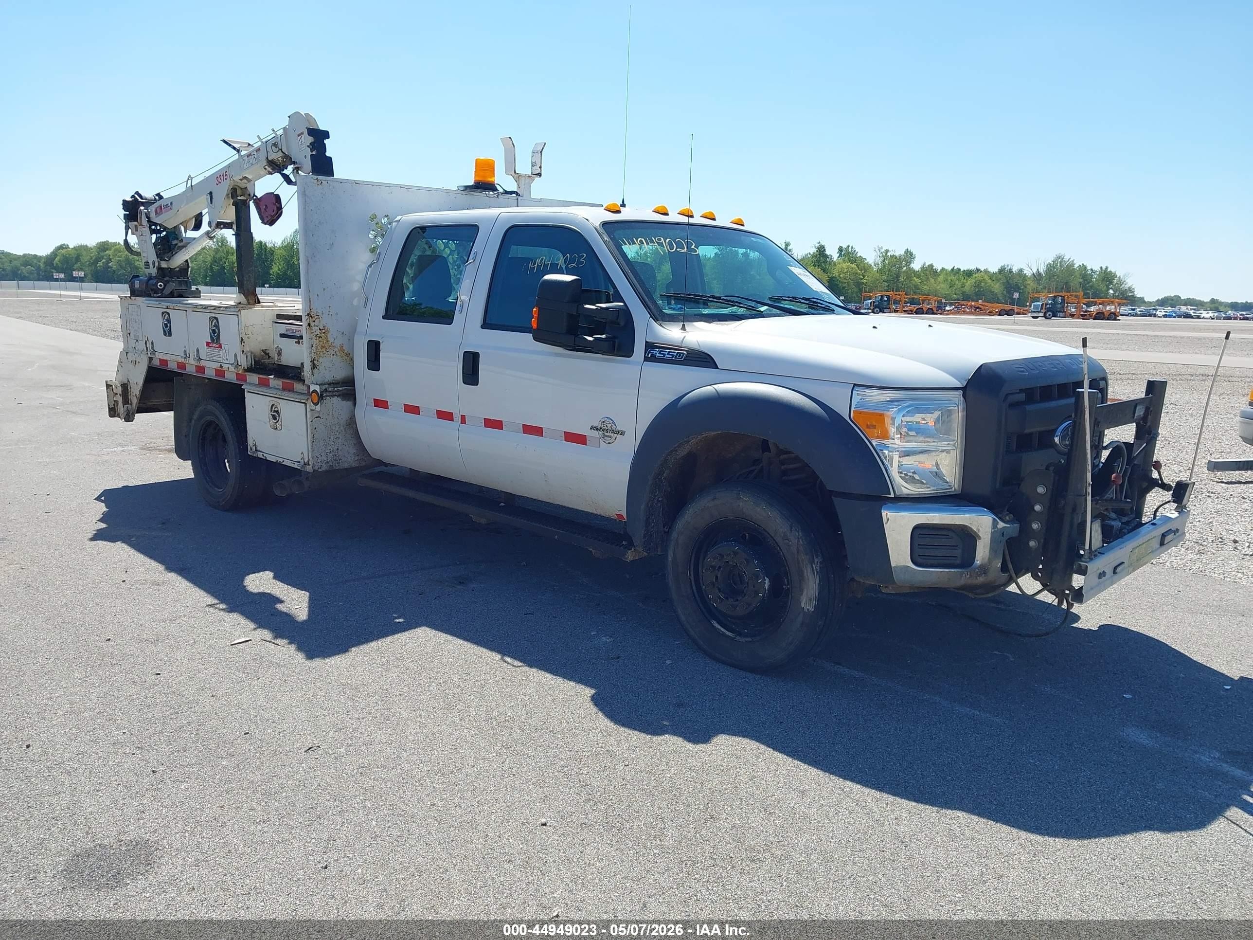 2016 Ford F-550 chassis VIN 1FD0W5HT4GEC44575 IAAI salvage auction — Normal Wear, Clear (Indiana), sold $2,850 on 2026-07-01 (photo 1)