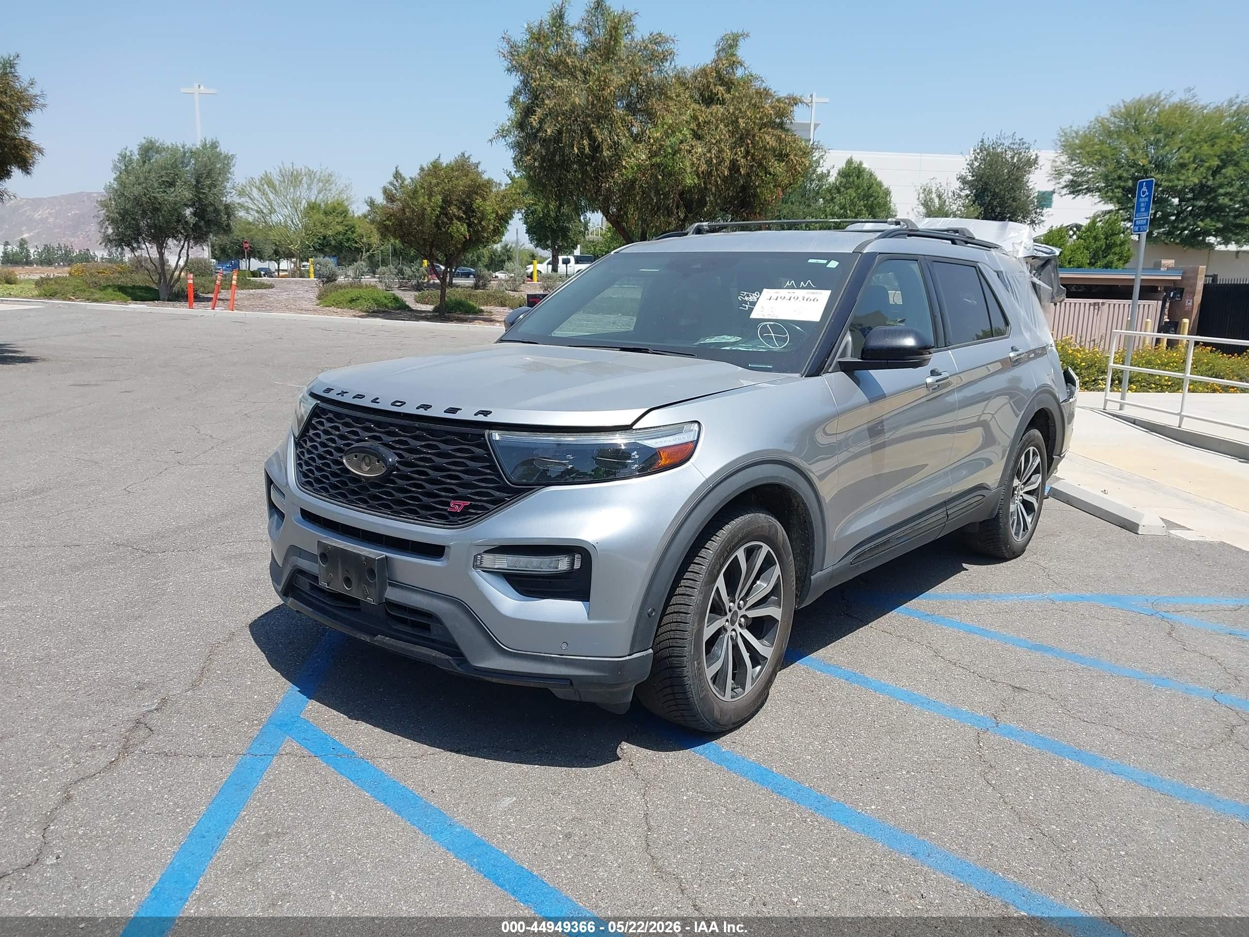 2020 Ford Explorer VIN 1FM5K8GC4LGB21927 IAAI salvage auction — Rear End, Salvage Certificate (California), sold $8,450 on 2026-07-10 (photo 2)