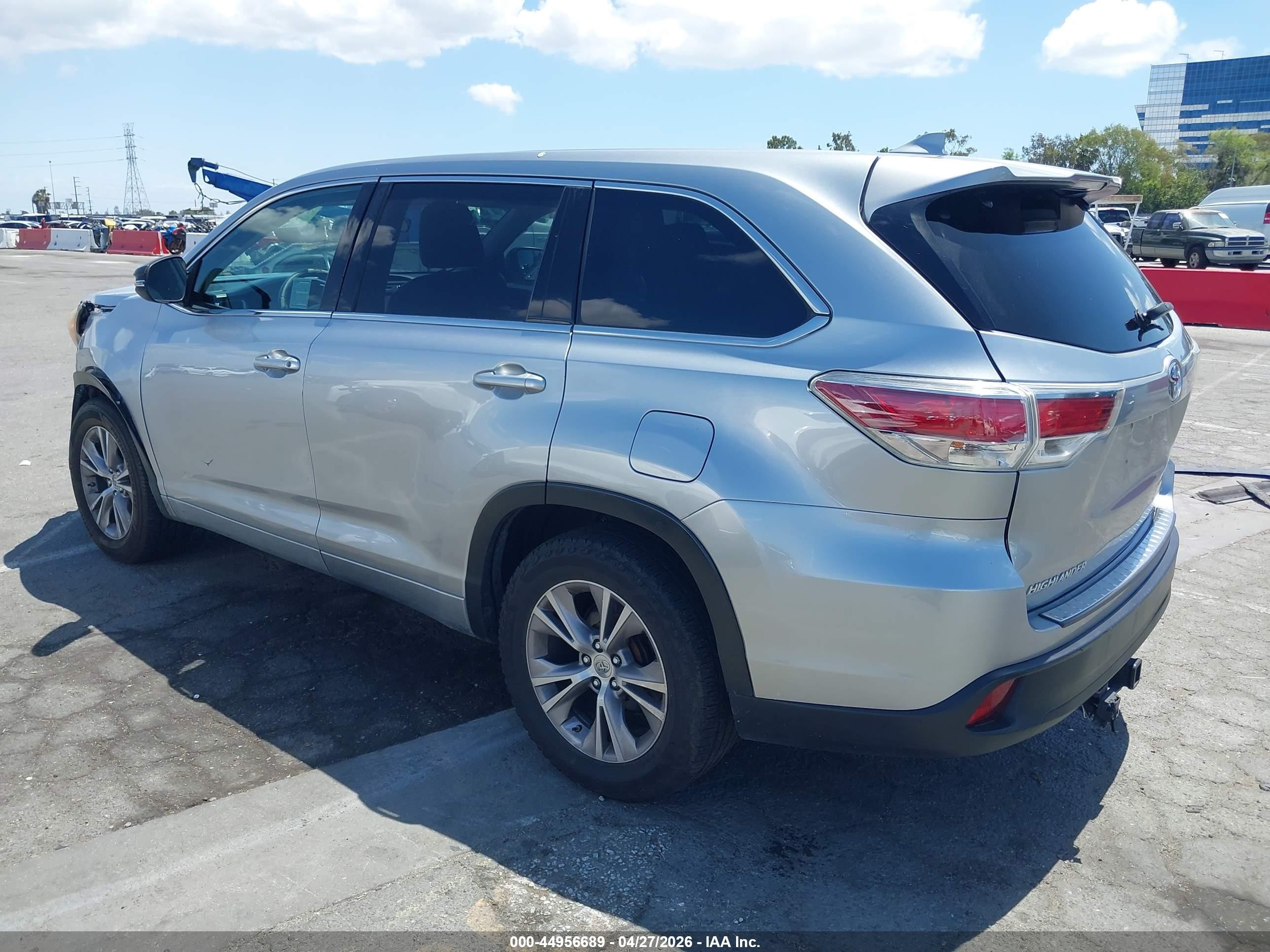 2014 Toyota Highlander VIN 5TDZKRFH6ES032975 IAAI salvage auction — Front End, Salvage (California), sold $4,300 on 2026-07-09 (photo 3)