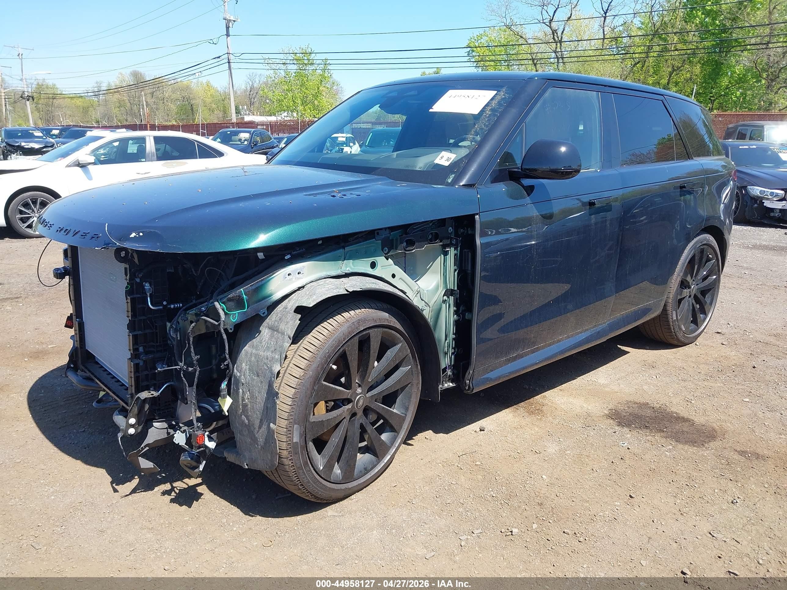 2025 Land Rover Range Rover Sport VIN SAL1L9FU7SA603155 IAAI salvage auction — Front End, Salvage (Idaho), sold $45,750 on 2026-07-10 (photo 2)