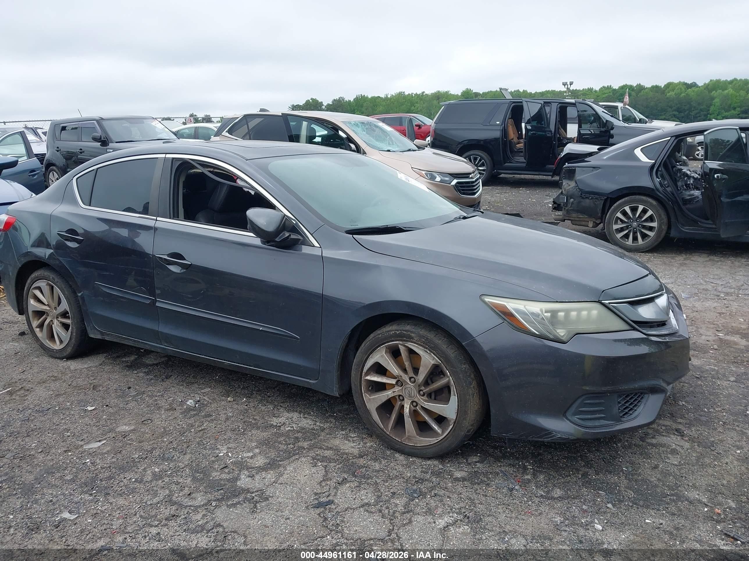 2016 Acura Ilx VIN 19UDE2F70GA015221 IAAI salvage auction — Front & Rear, Wait Title, sold $1,500 on 2026-09-21 (photo 1)