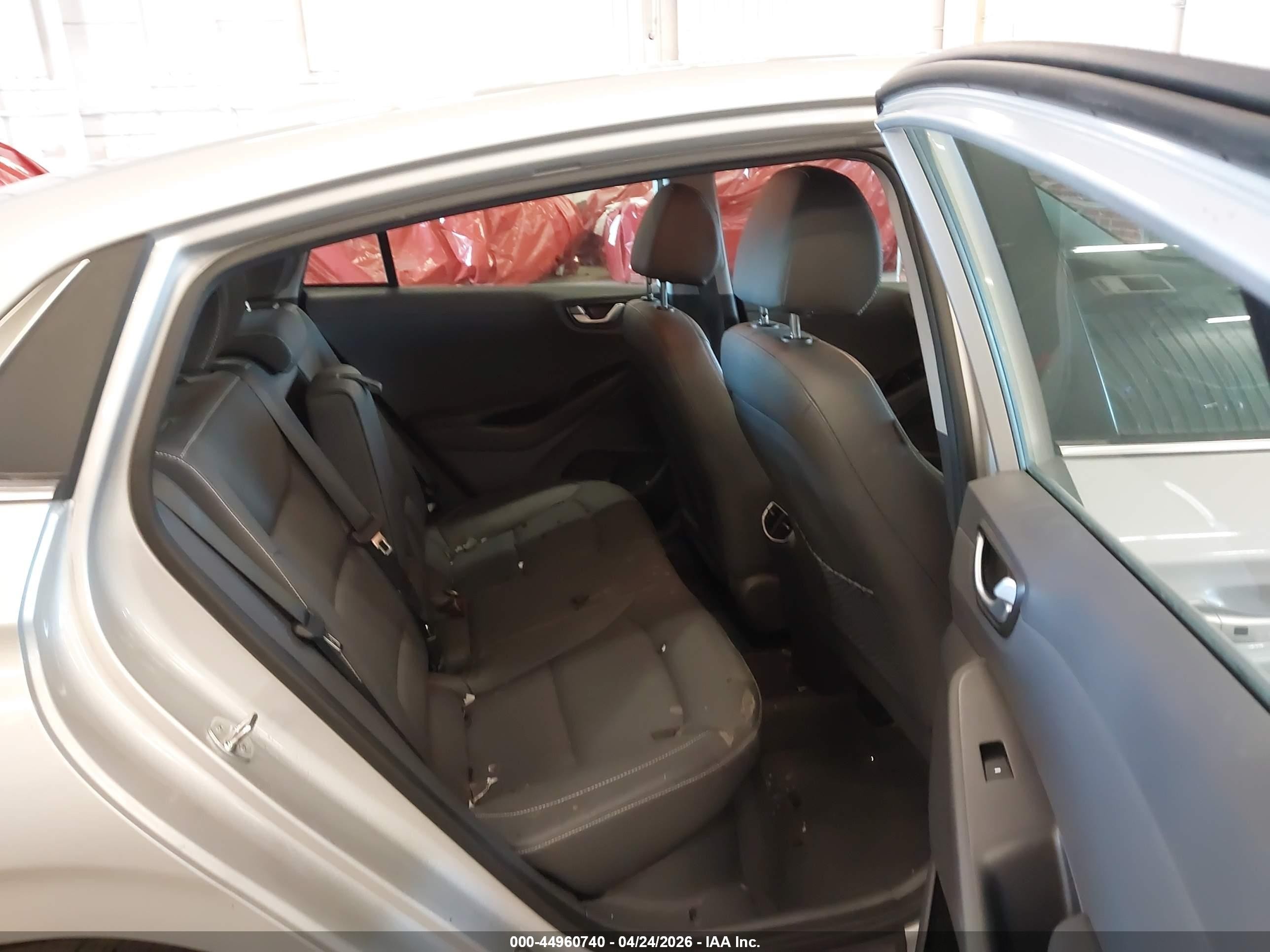 2019 Hyundai Ioniq Hybrid VIN KMHC75LD2KU159808 IAAI salvage auction — Front End, Salvage (Oregon), sold $1,050 on 2026-07-09 (photo 8)