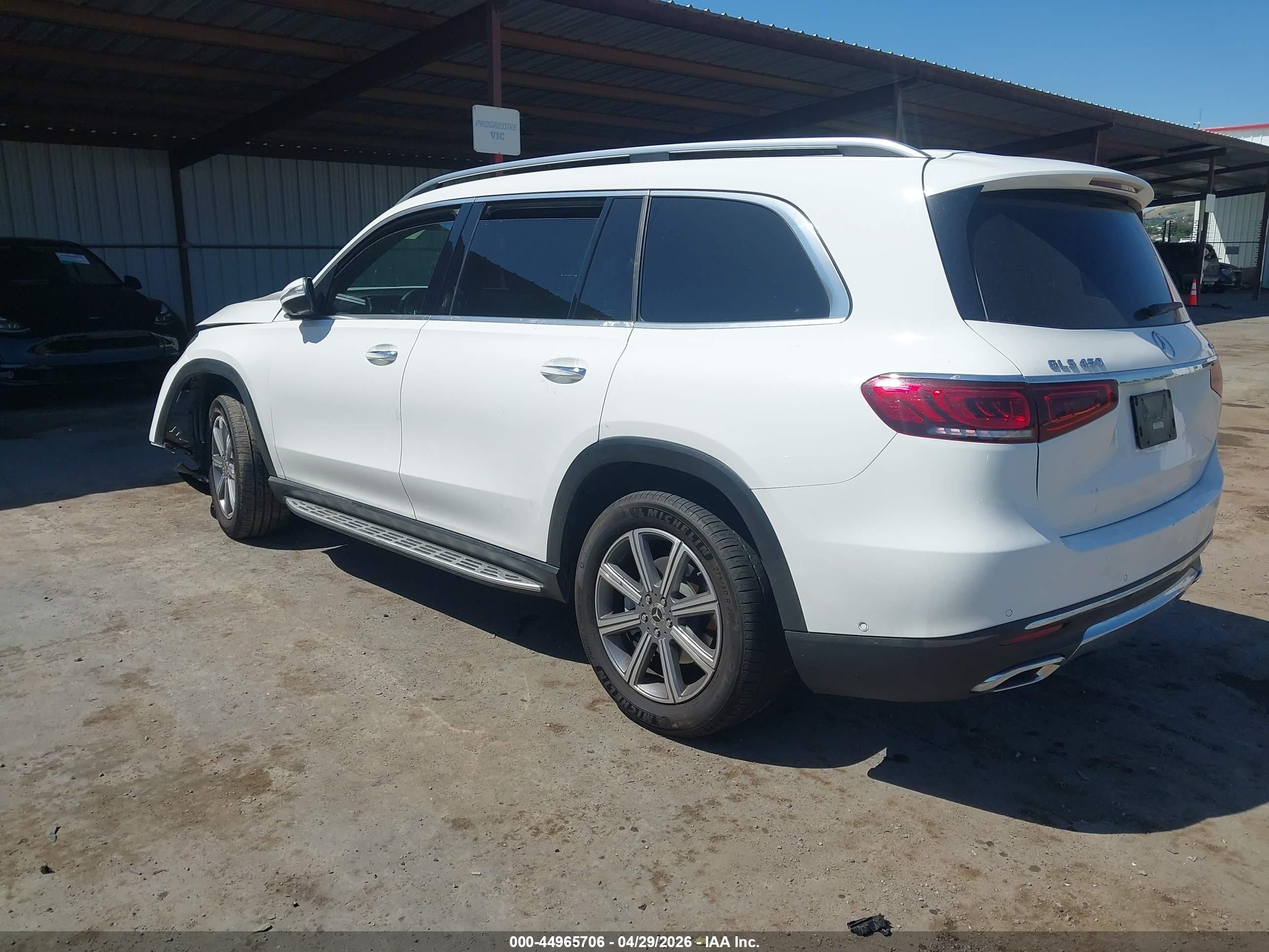 2021 Mercedes-Benz GLS-Class VIN 4JGFF5KE8MA460632 IAAI salvage auction — Unknown, Salvage (California), sold $14,550 on 2026-07-09 (photo 3)