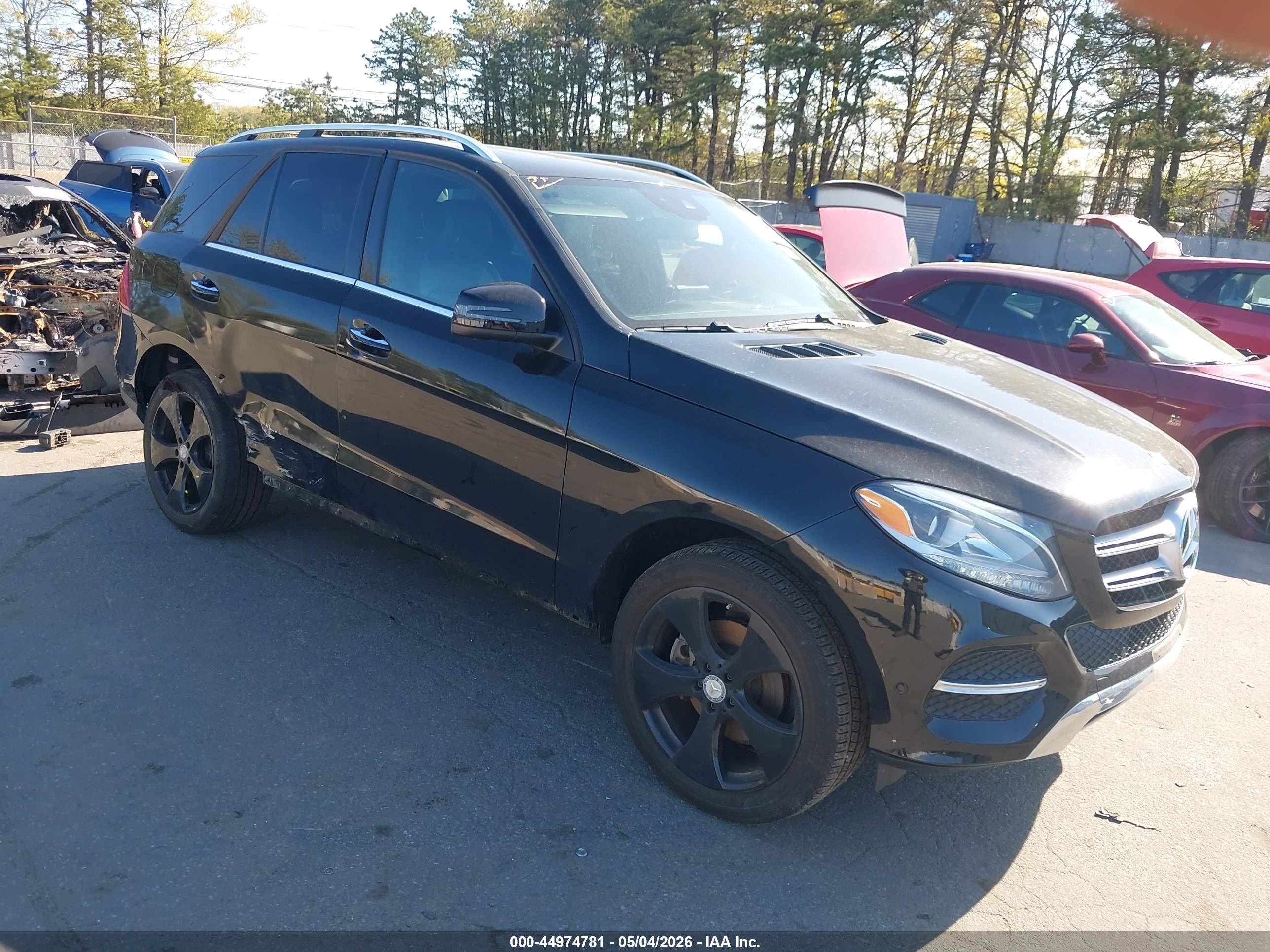 2016 Mercedes-Benz GLE-Class VIN 4JGDA5HB3GA794400 — IAAI salvage auction photo
