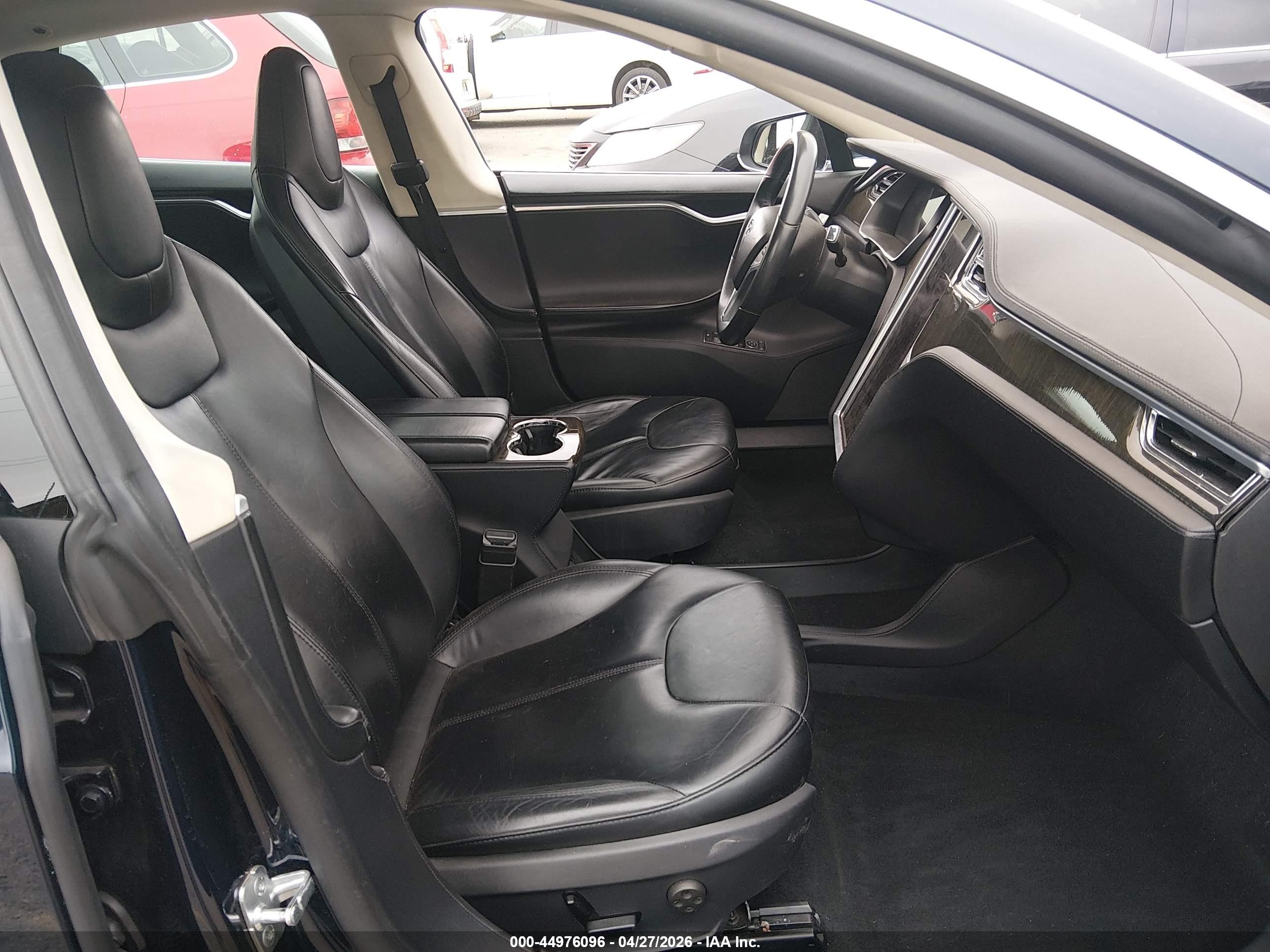 2013 Tesla Model S VIN 5YJSA1CG9DFP03818 IAAI salvage auction — Normal Wear, Clear (Colorado), sold $1,500 on 2026-06-30 (photo 5)