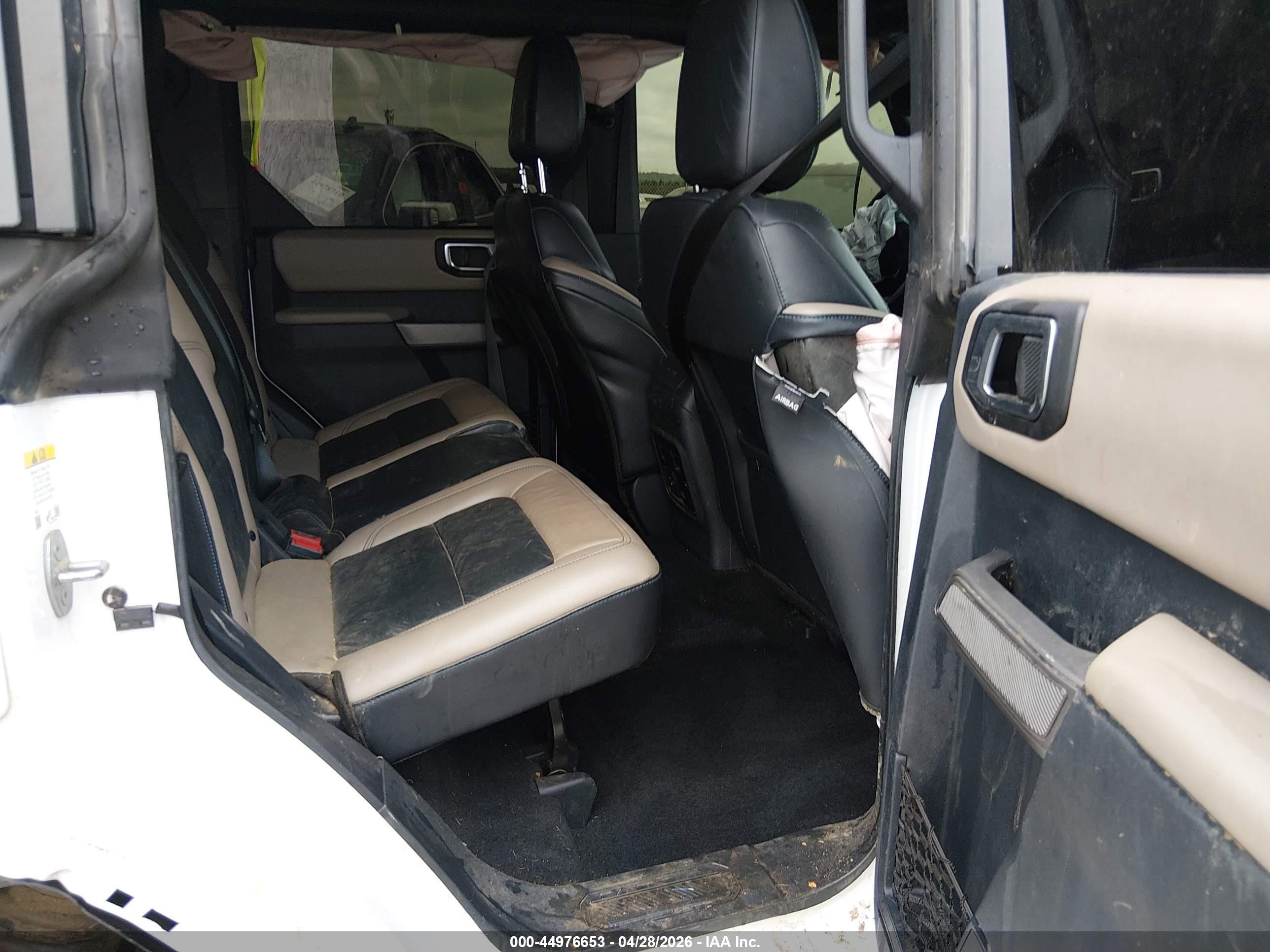 2021 Ford Bronco VIN 1FMEE5DP8MLA73435 IAAI salvage auction — Side, Clear (Oklahoma), sold $13,800 on 2026-09-19 (photo 8)
